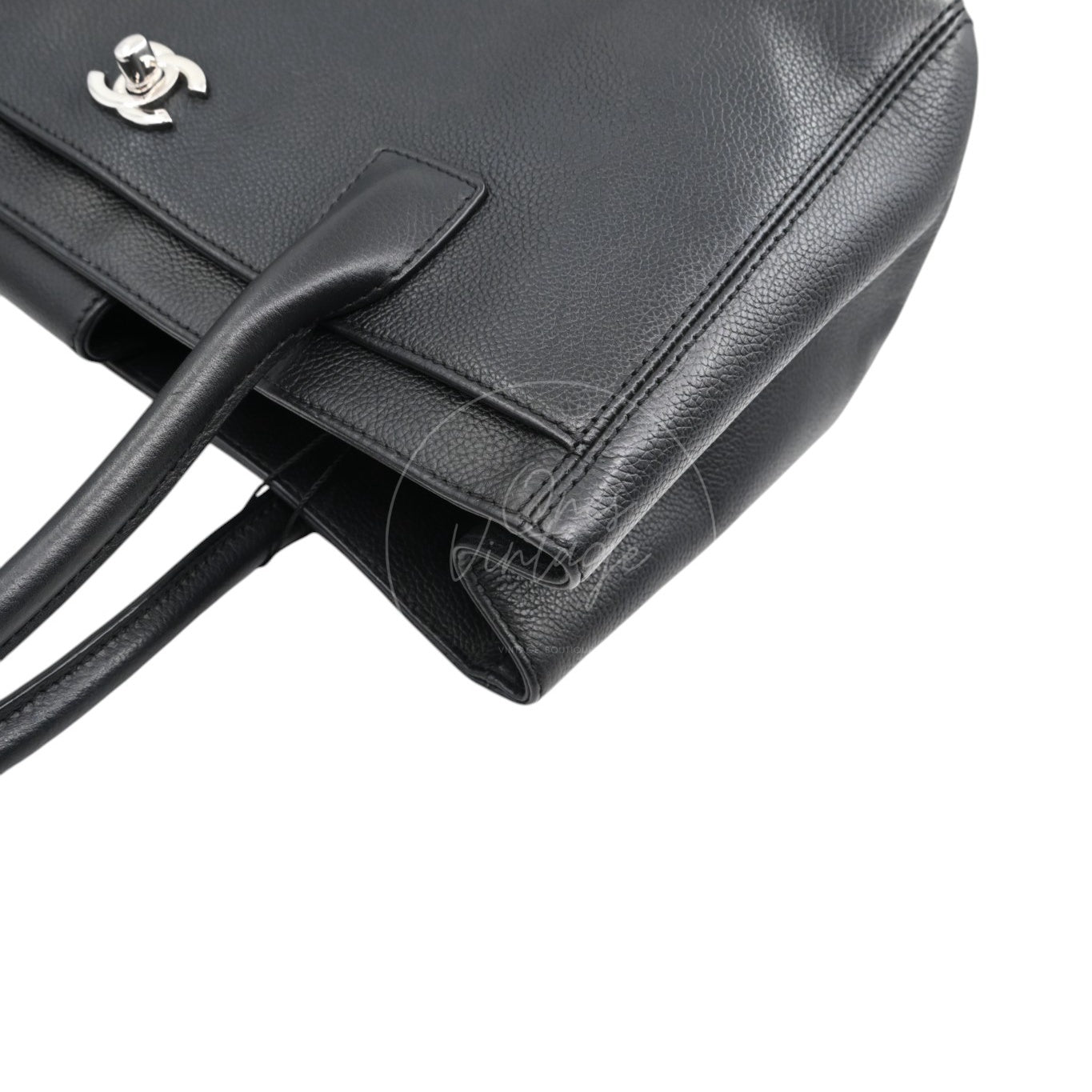[Pre-Owned] Chanel Cerf Small Black Calfskin Tote Bag Silver-tone Hardware Series 18