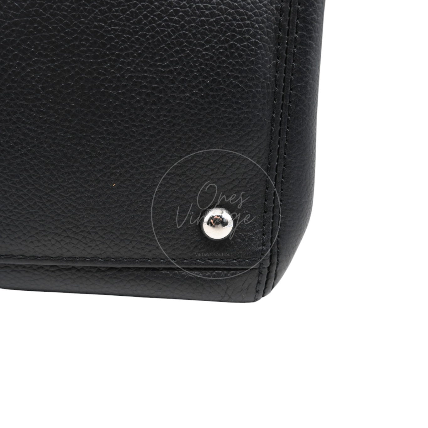 [Pre-Owned] Chanel Cerf Small Black Calfskin Tote Bag Silver-tone Hardware Series 18