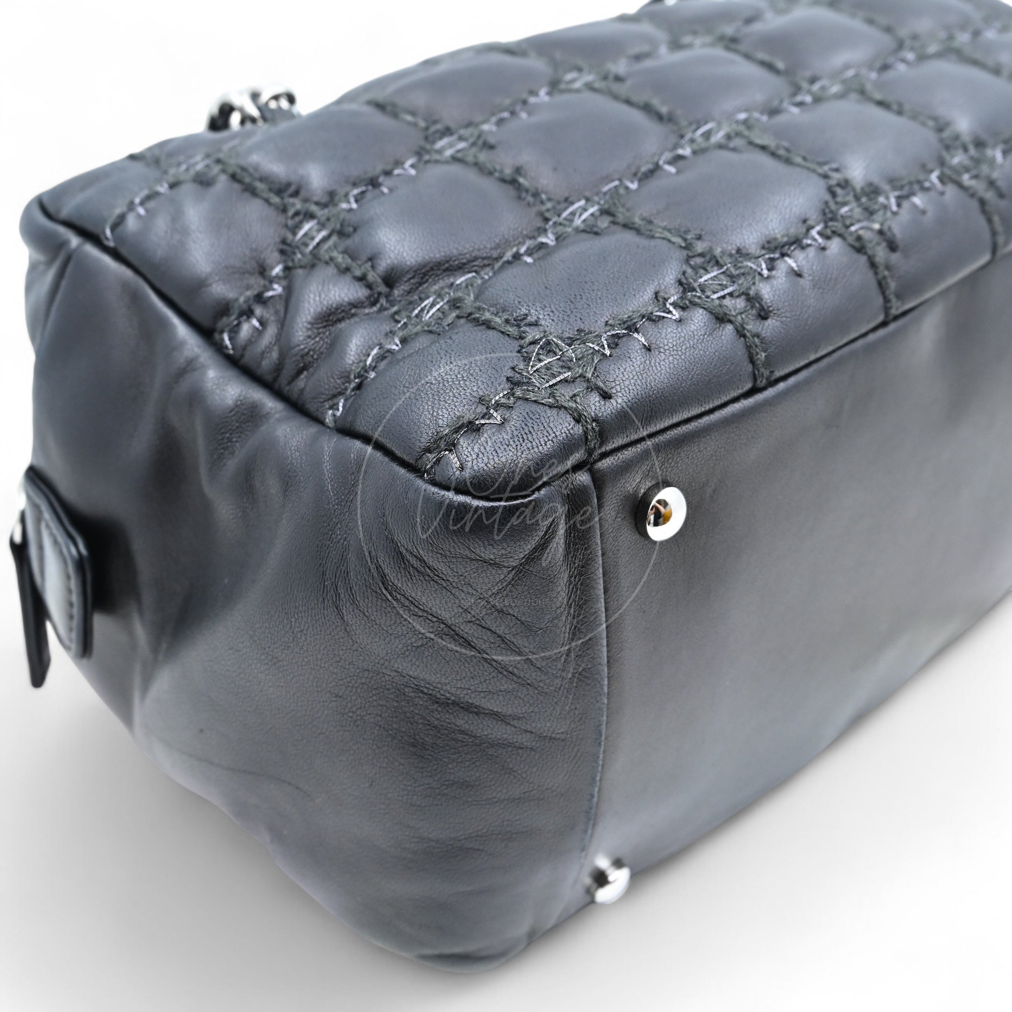 [Pre-owned] Chanel Tweed On Square Stitch Bubble Bag