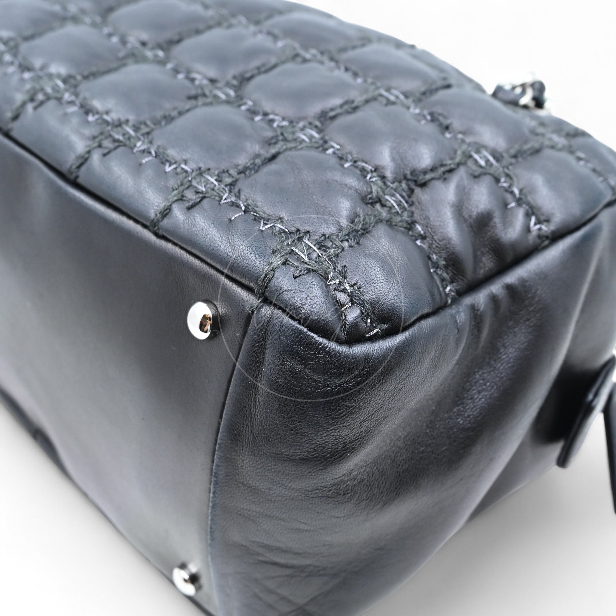 [Pre-owned] Chanel Tweed On Square Stitch Bubble Bag