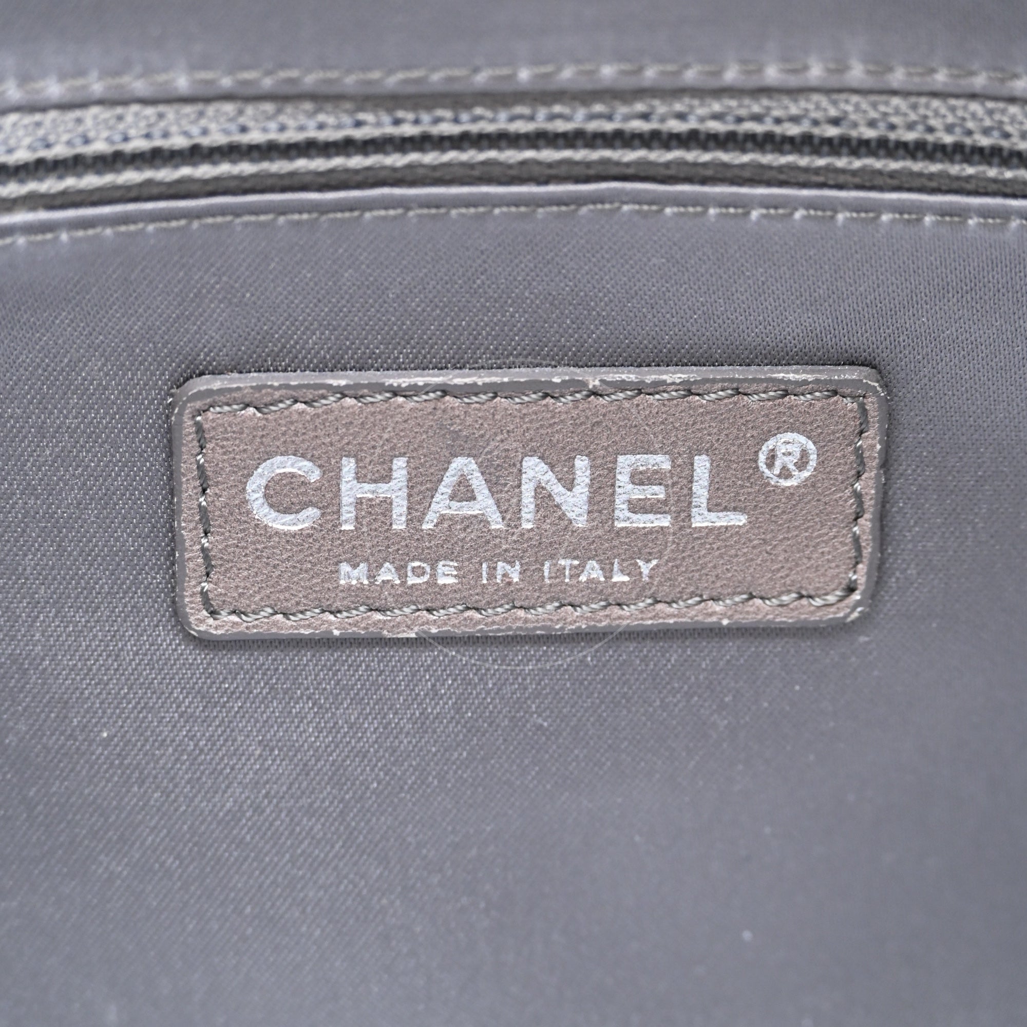 [Pre-owned] Chanel Tweed On Square Stitch Bubble Bag