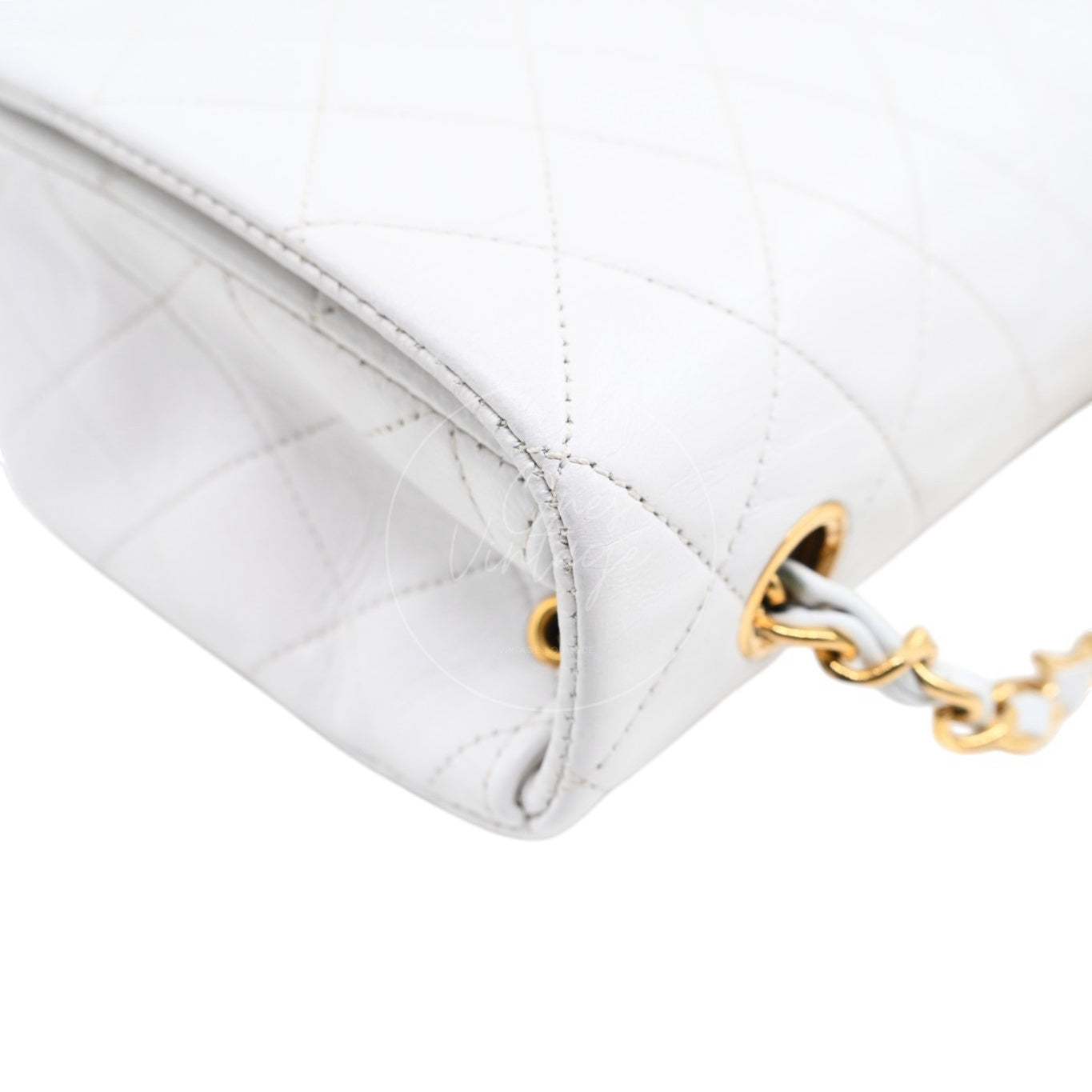 [Pre-owned] Chanel Quilted Classic White Full Flap Shoulder Bag Series 1