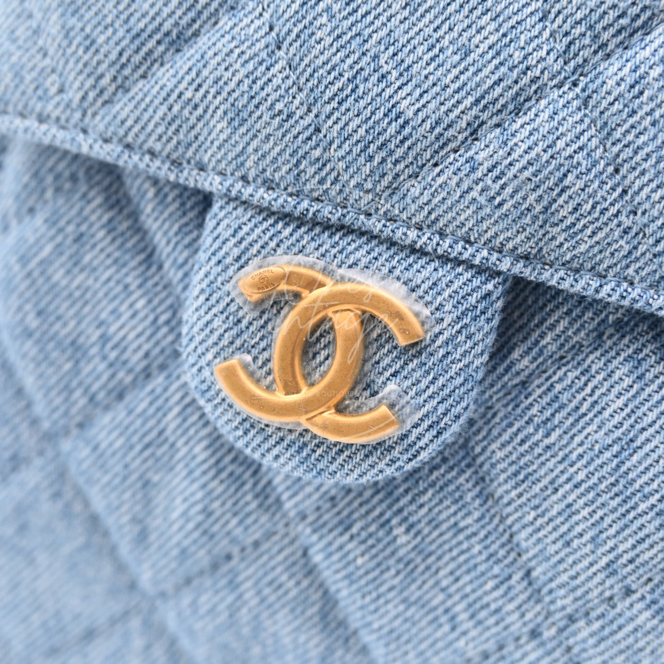 [Unused] Chanel 25 Washed Denim & Gold-Tone Metal Small Handbag