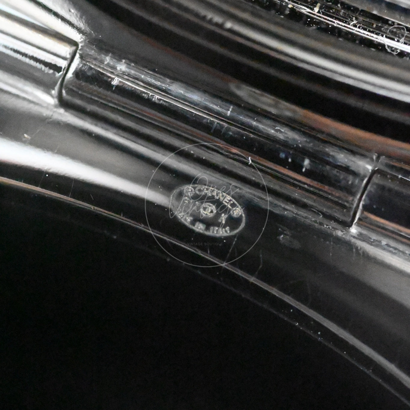 [Pre-owned] Chanel Plexiglass Crystal Rocket Ship Black Evening Bag