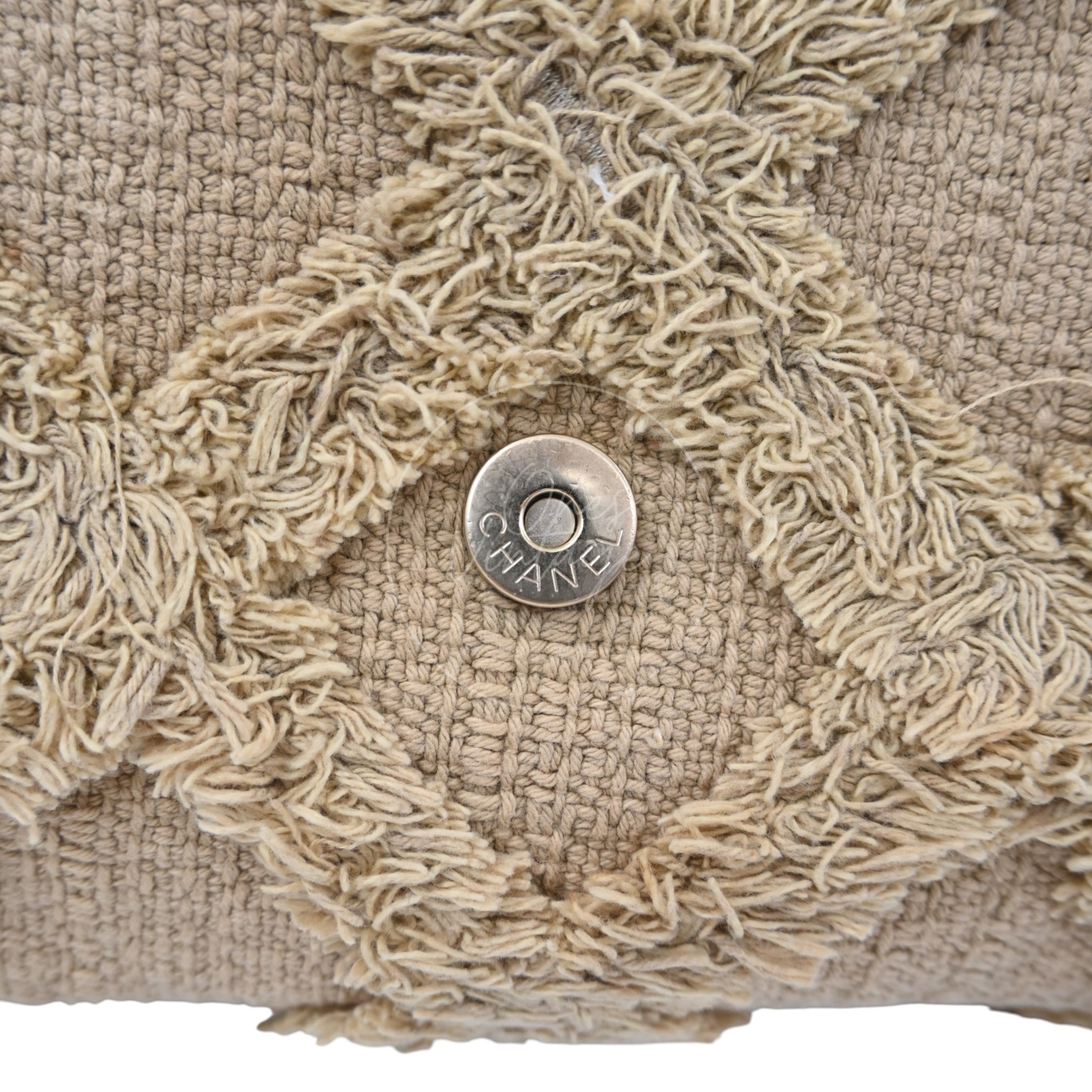 [Pre-owned] Chanel Maxi Beige Tweed Flap Bag