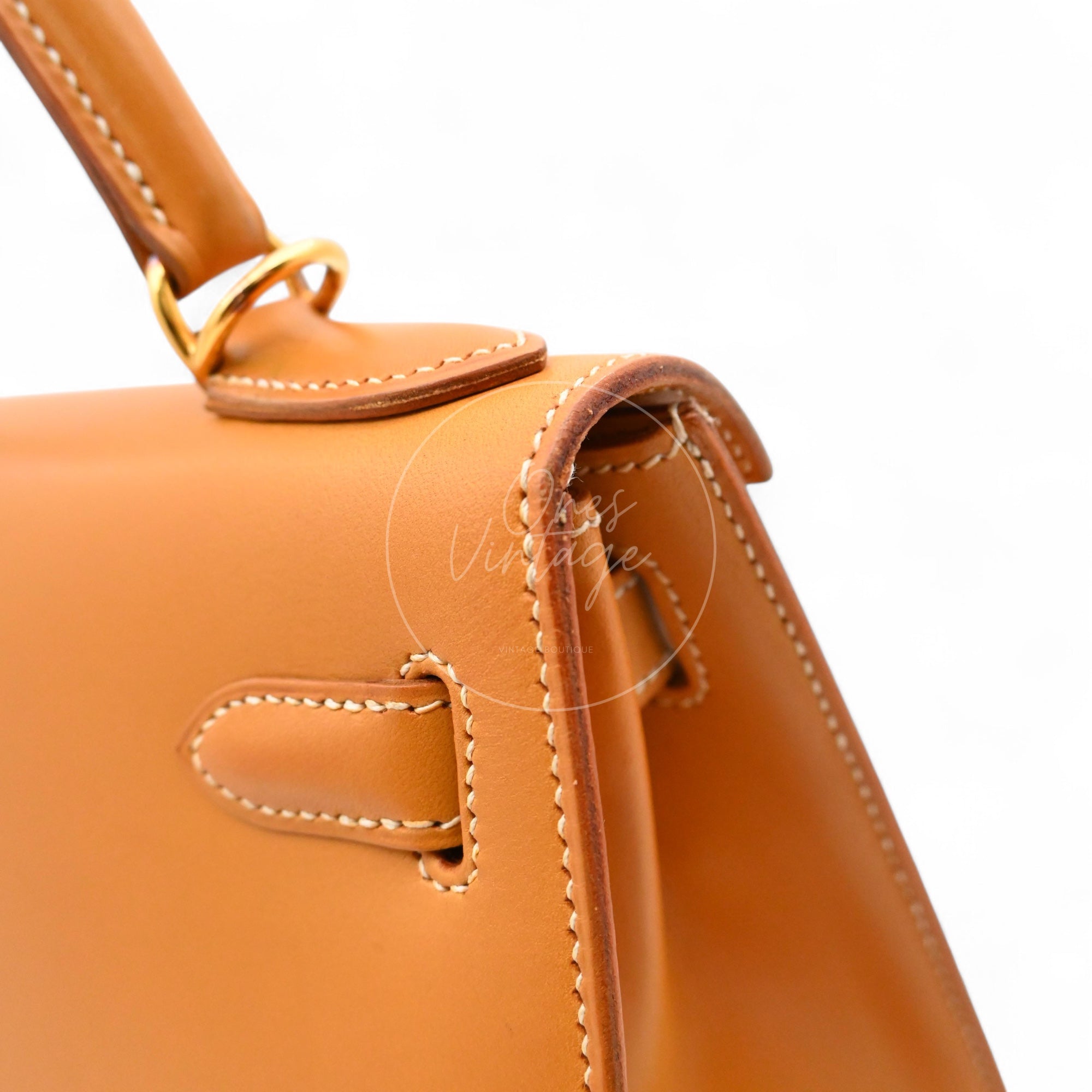 [Pre-owned] Hermes Kelly 28 Natural Sable Chamonix GHW Stamp Square G