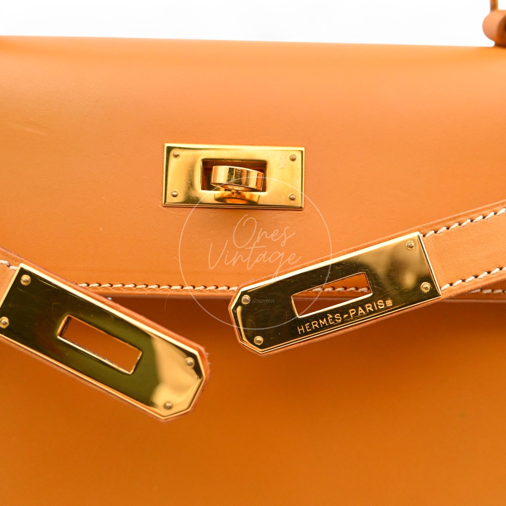 [Pre-owned] Hermes Kelly 28 Natural Sable Chamonix GHW Stamp Square G