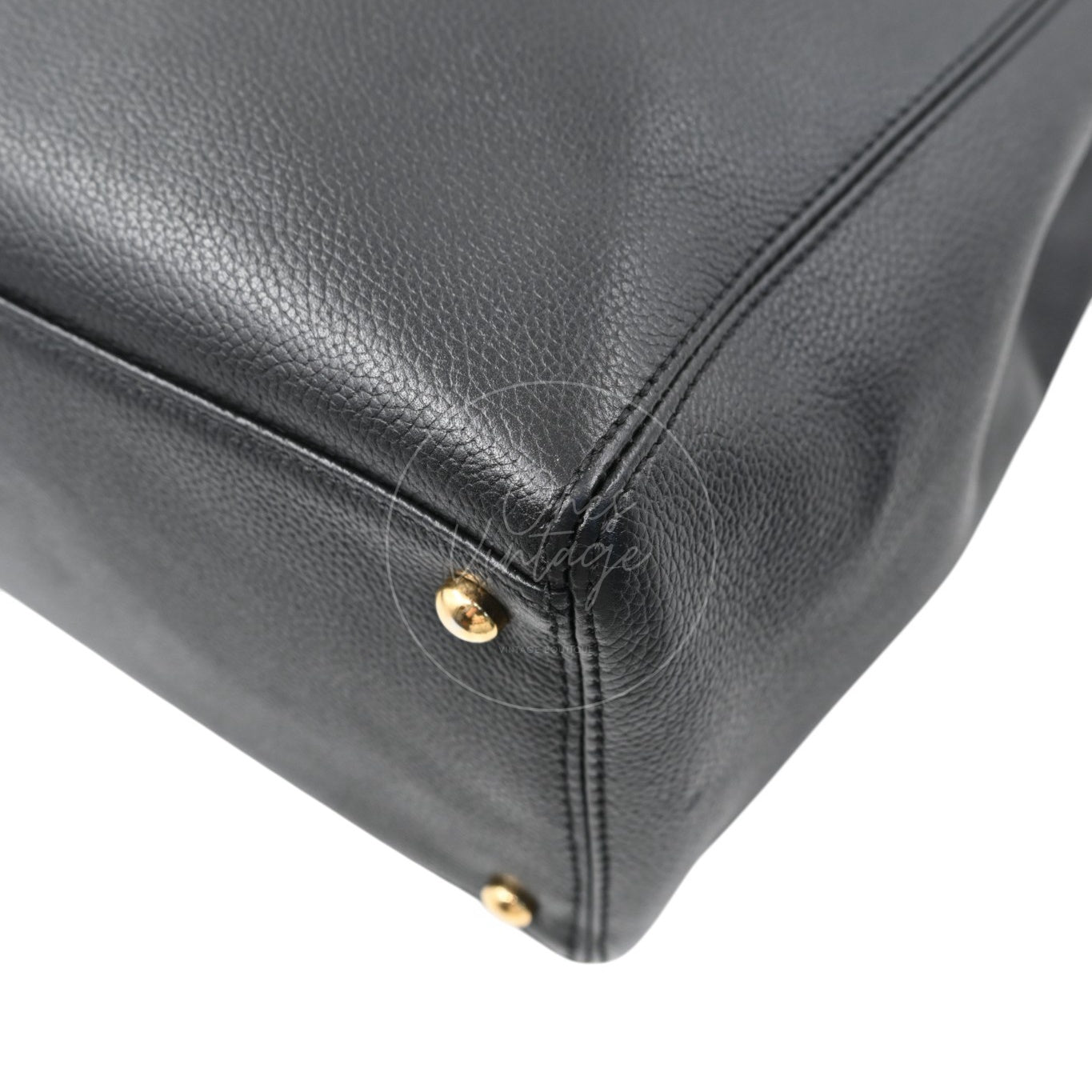 [Pre-owned] Chanel Cerf Small Black Calfskin Tote Bag GHW Series 16