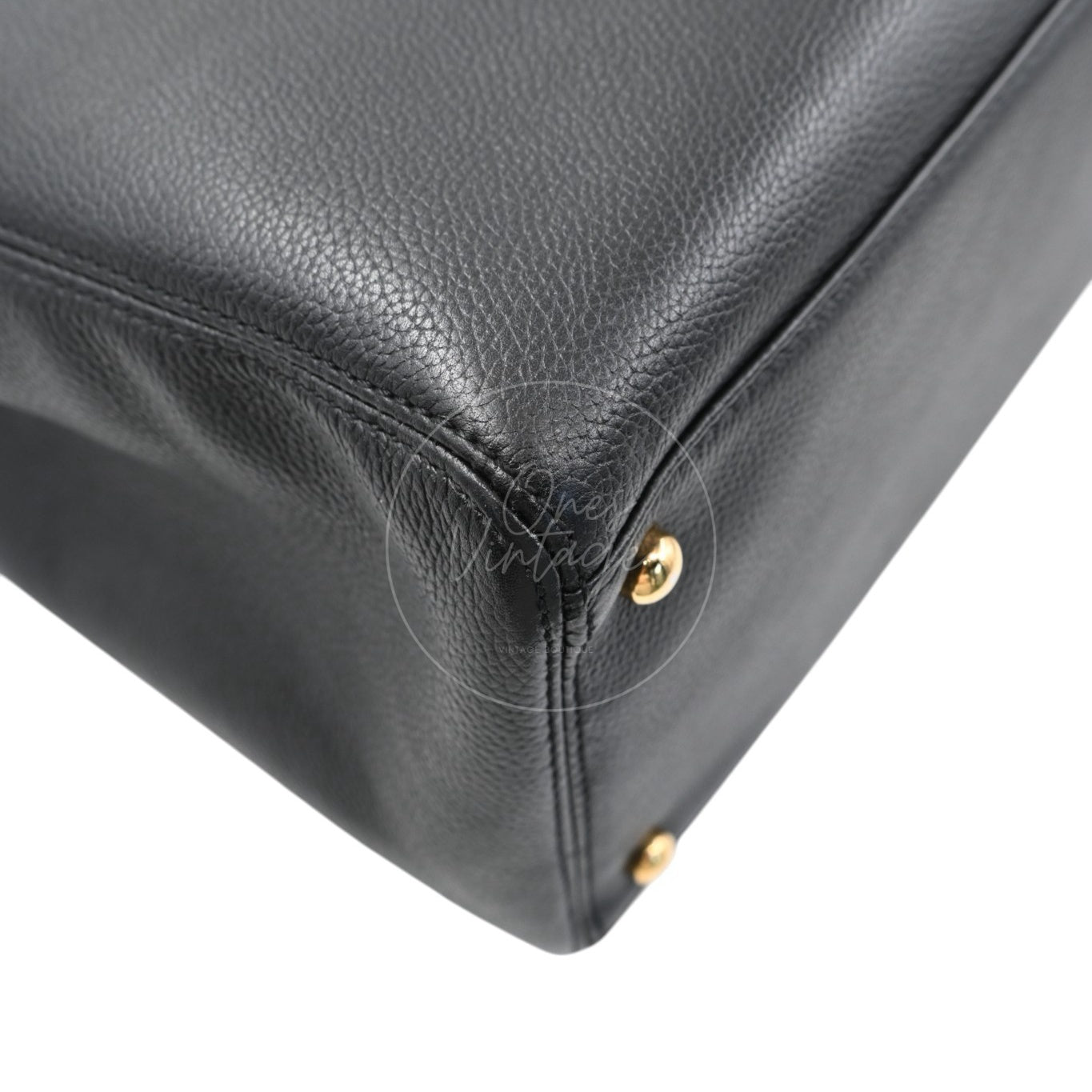 [Pre-owned] Chanel Cerf Small Black Calfskin Tote Bag GHW Series 16