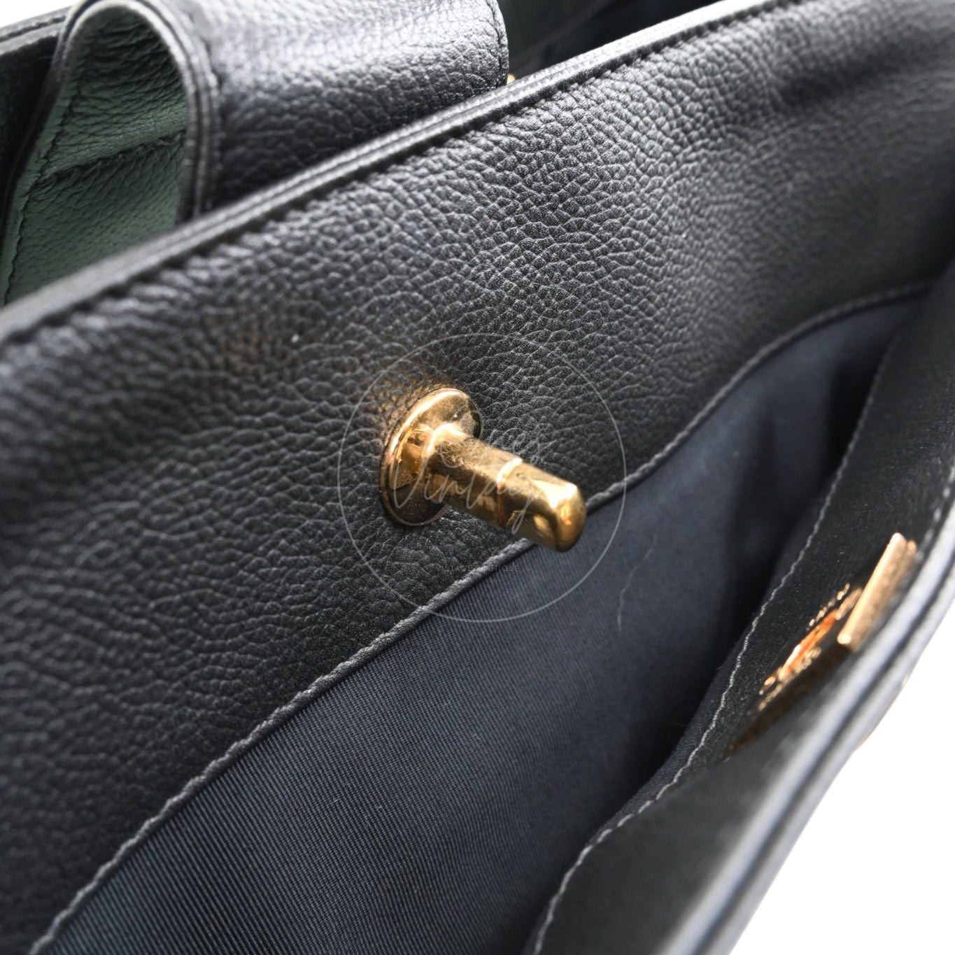 [Pre-owned] Chanel Cerf Small Black Calfskin Tote Bag GHW Series 16