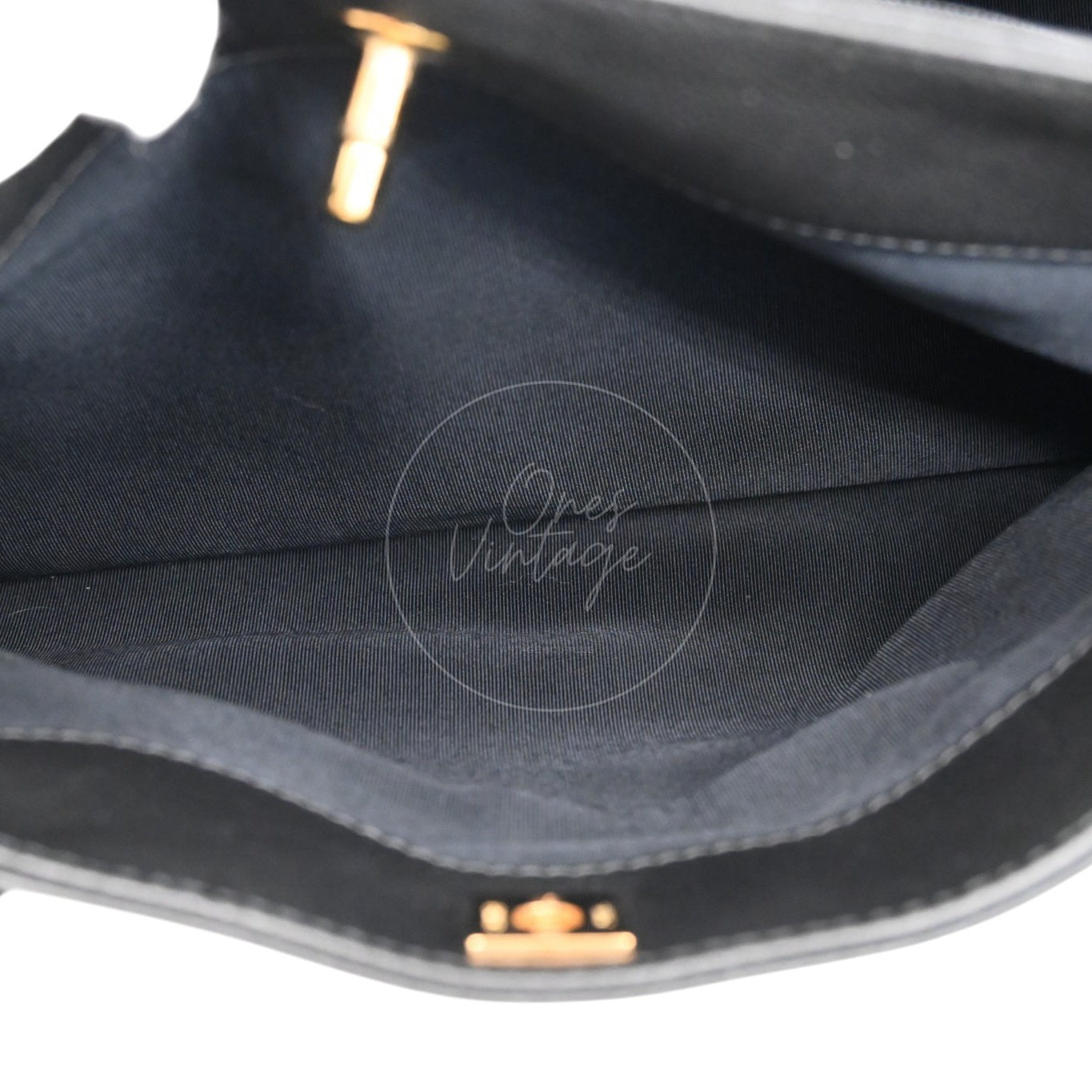 [Pre-owned] Chanel Cerf Small Black Calfskin Tote Bag GHW Series 16