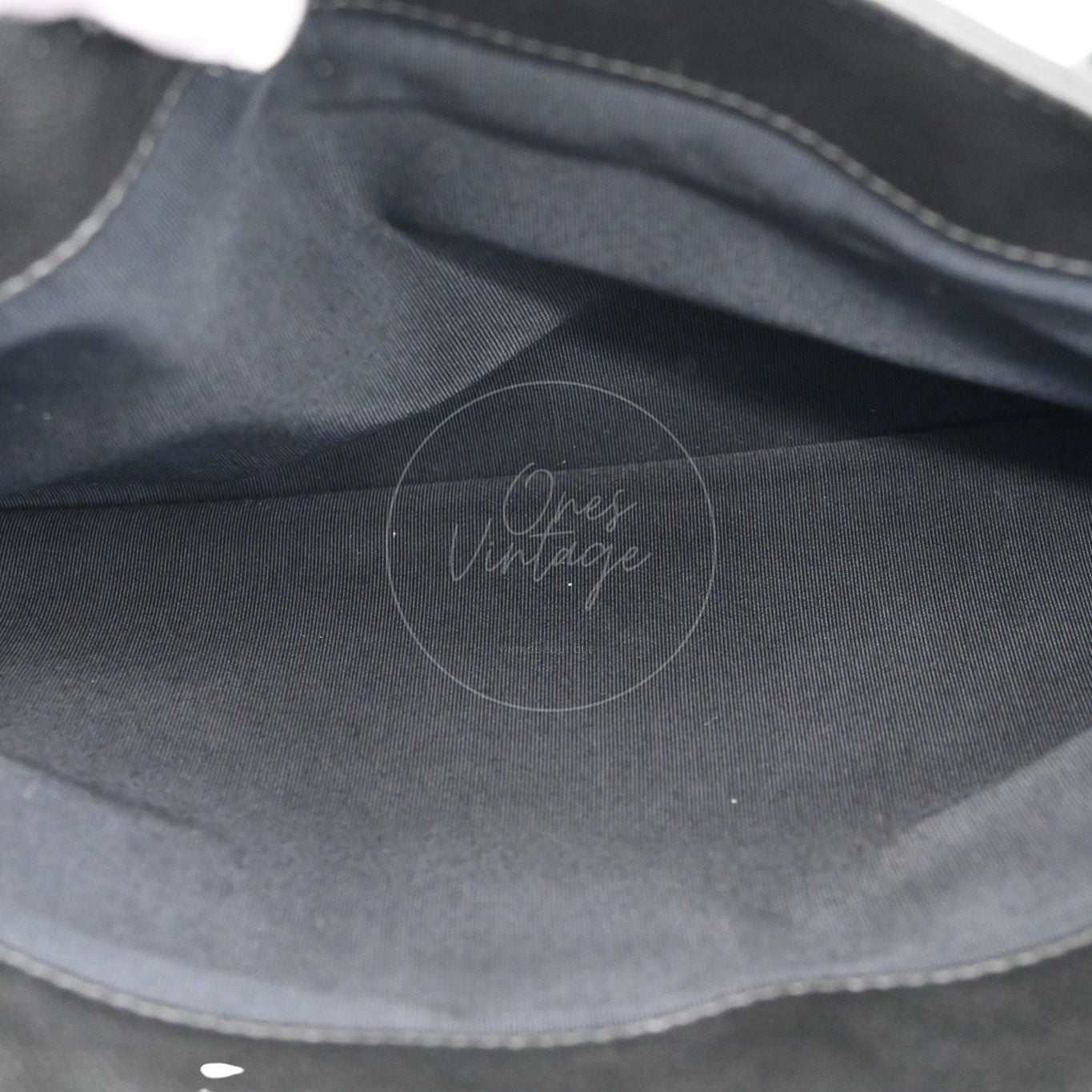 [Pre-owned] Chanel Cerf Small Black Calfskin Tote Bag GHW Series 16