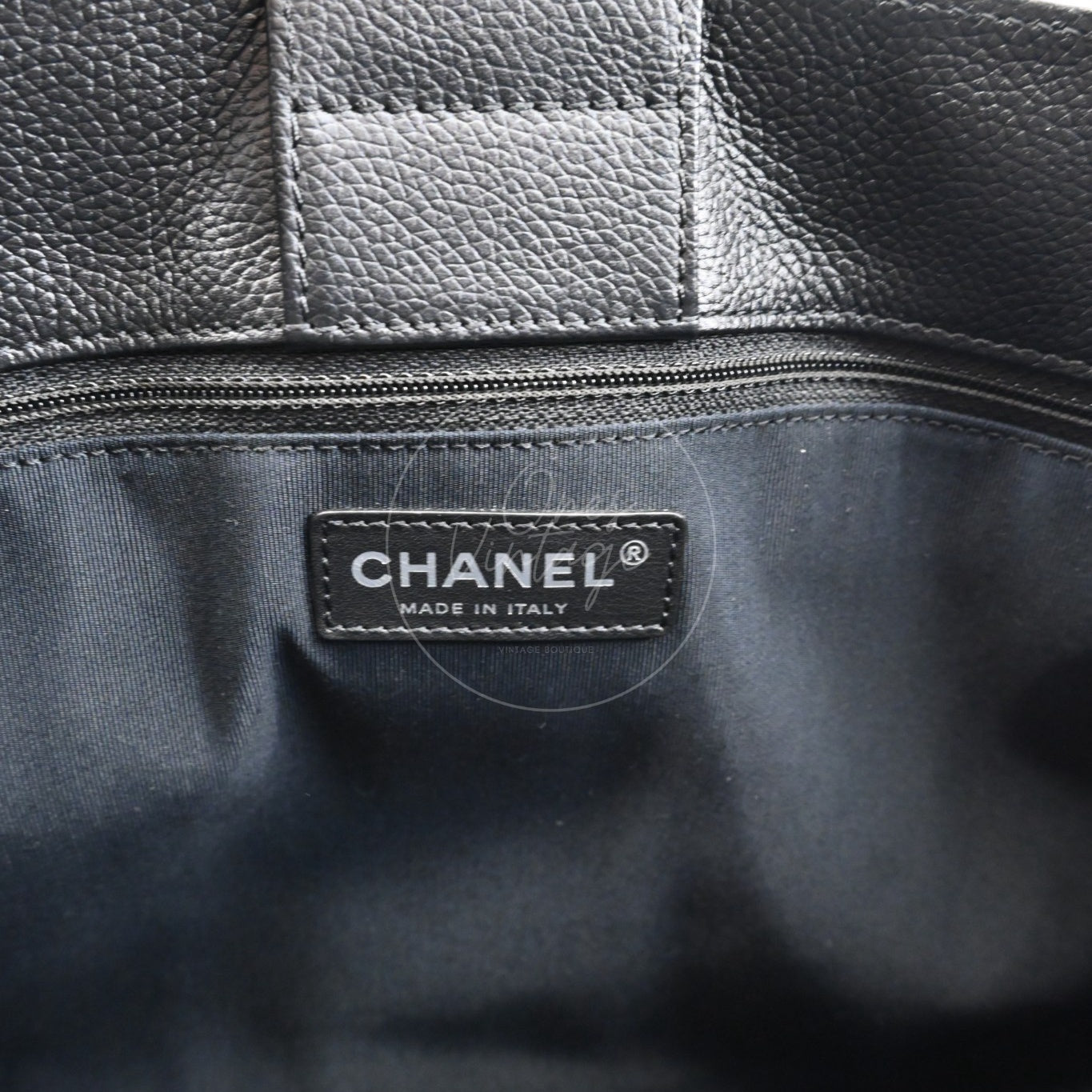 [Pre-owned] Chanel Cerf Small Black Calfskin Tote Bag Silver-tone Hardware Series 14