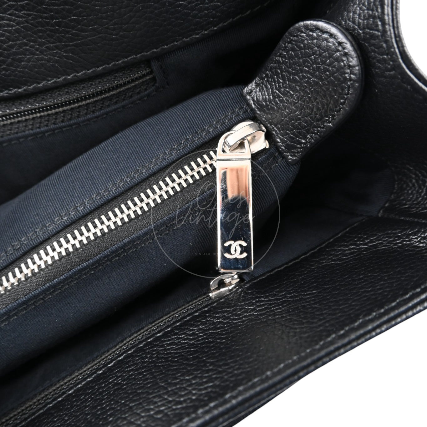 [Pre-owned] Chanel Cerf Small Black Calfskin Tote Bag Silver-tone Hardware Series 14