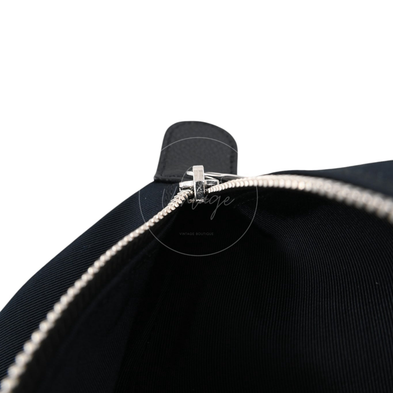 [Pre-owned] Chanel Cerf Small Black Calfskin Tote Bag Silver-tone Hardware Series 14