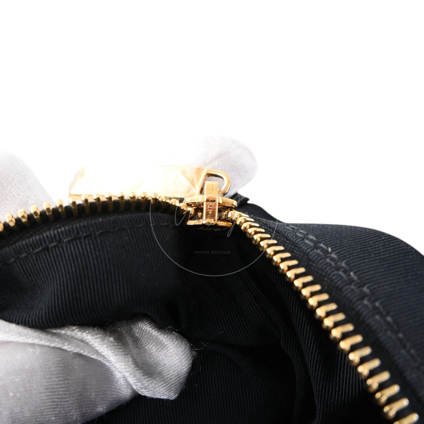 [Pre-owned] Chanel Cerf Small Black Calfskin Tote Bag GHW Series 16