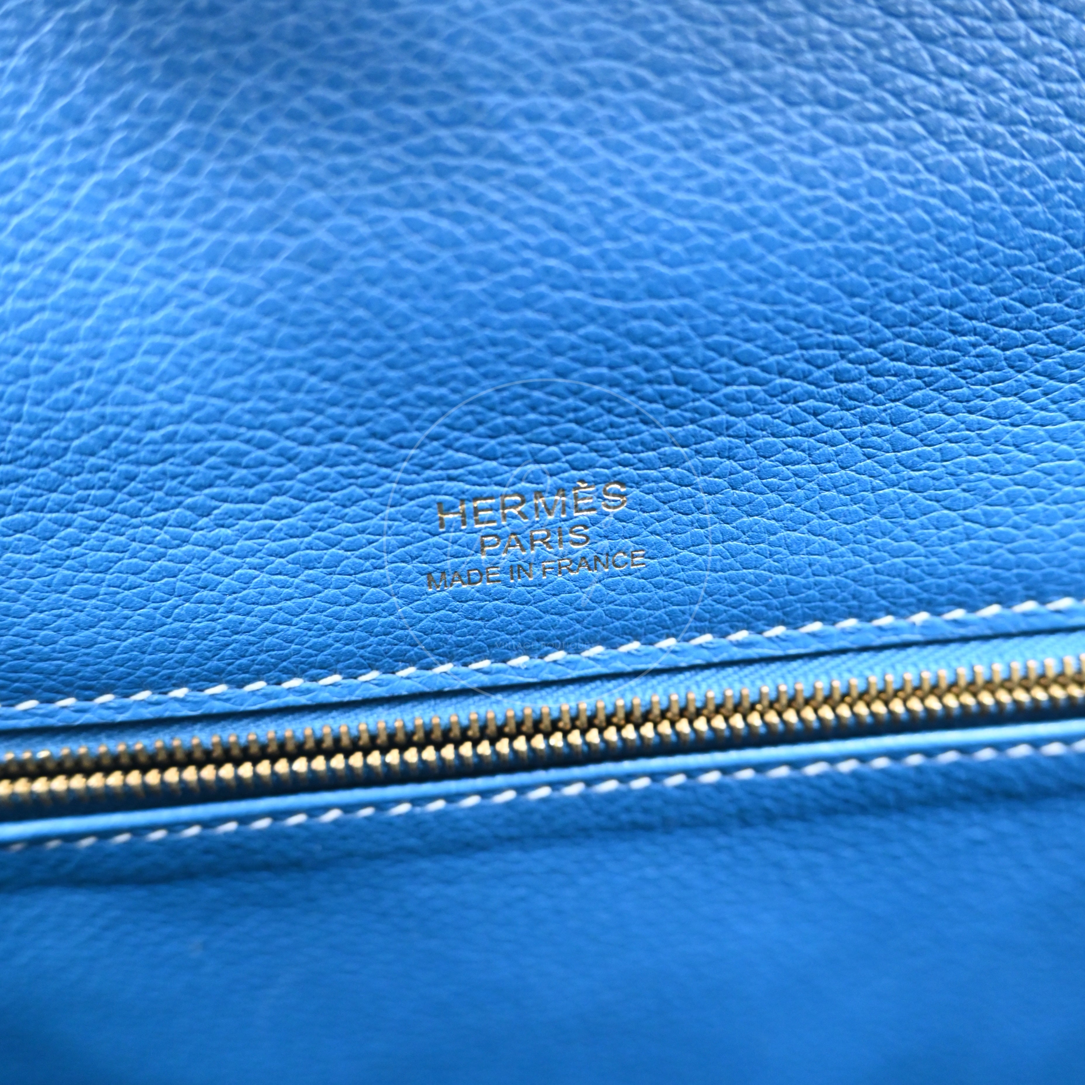 [Pre-owned] Hermes Kelly 32 Ciel Blue De Galice Grizzly and Evercolor PHW Stamp Square R