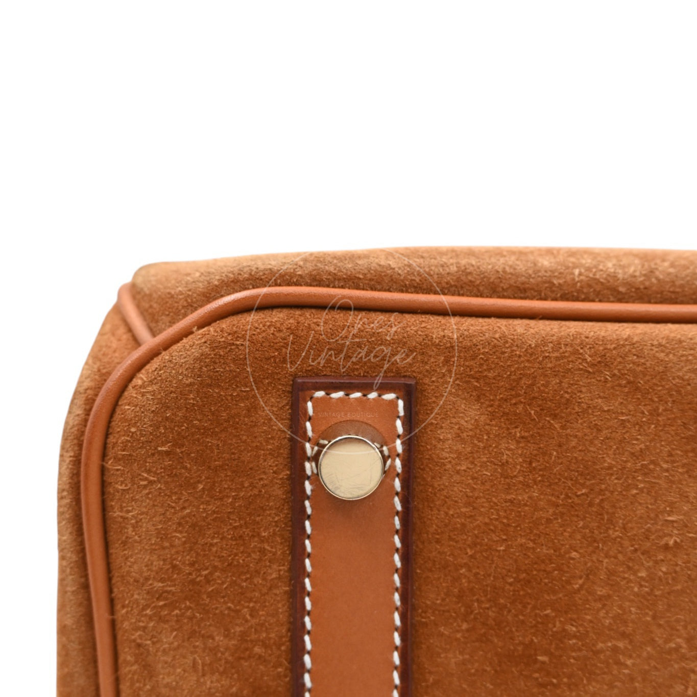 ```json
[
  {
    "translated_text": "[Pre-Owned] Hermes Birkin 30 Gold Brown Veau Doblis Grizzly Swift Stamp Square P"
  }
]
```