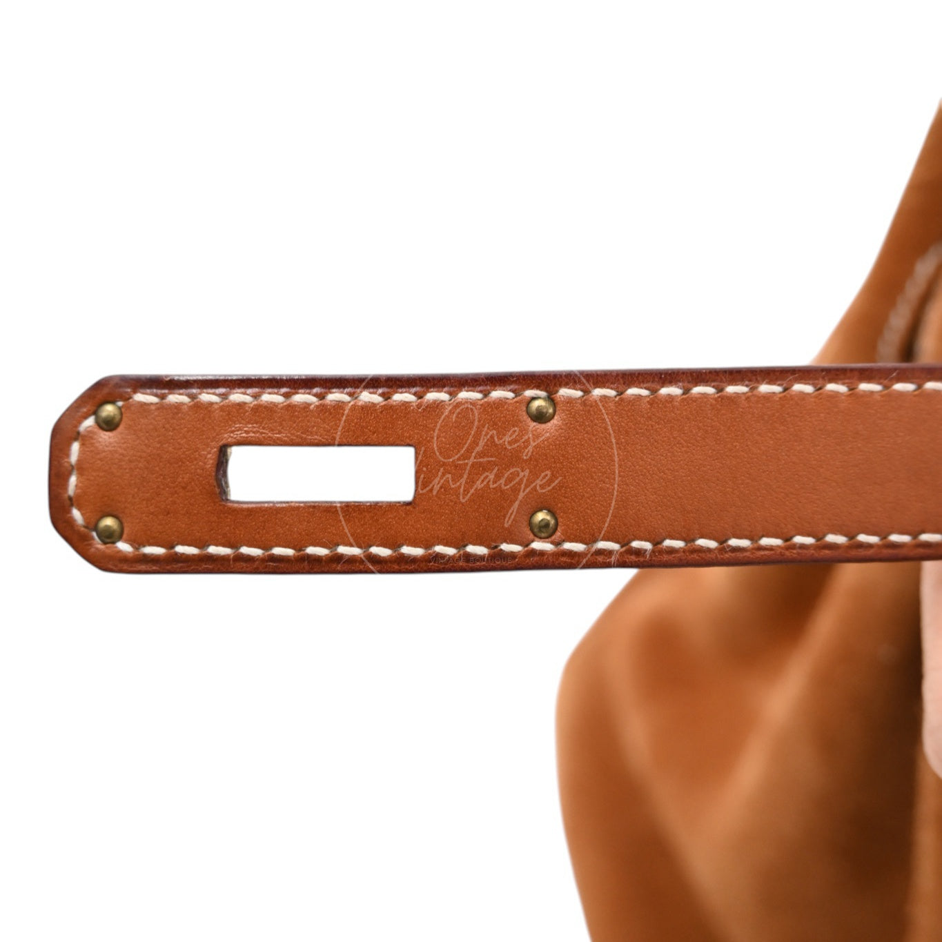 ```json
[
  {
    "translated_text": "[Pre-Owned] Hermes Birkin 30 Gold Brown Veau Doblis Grizzly Swift Stamp Square P"
  }
]
```