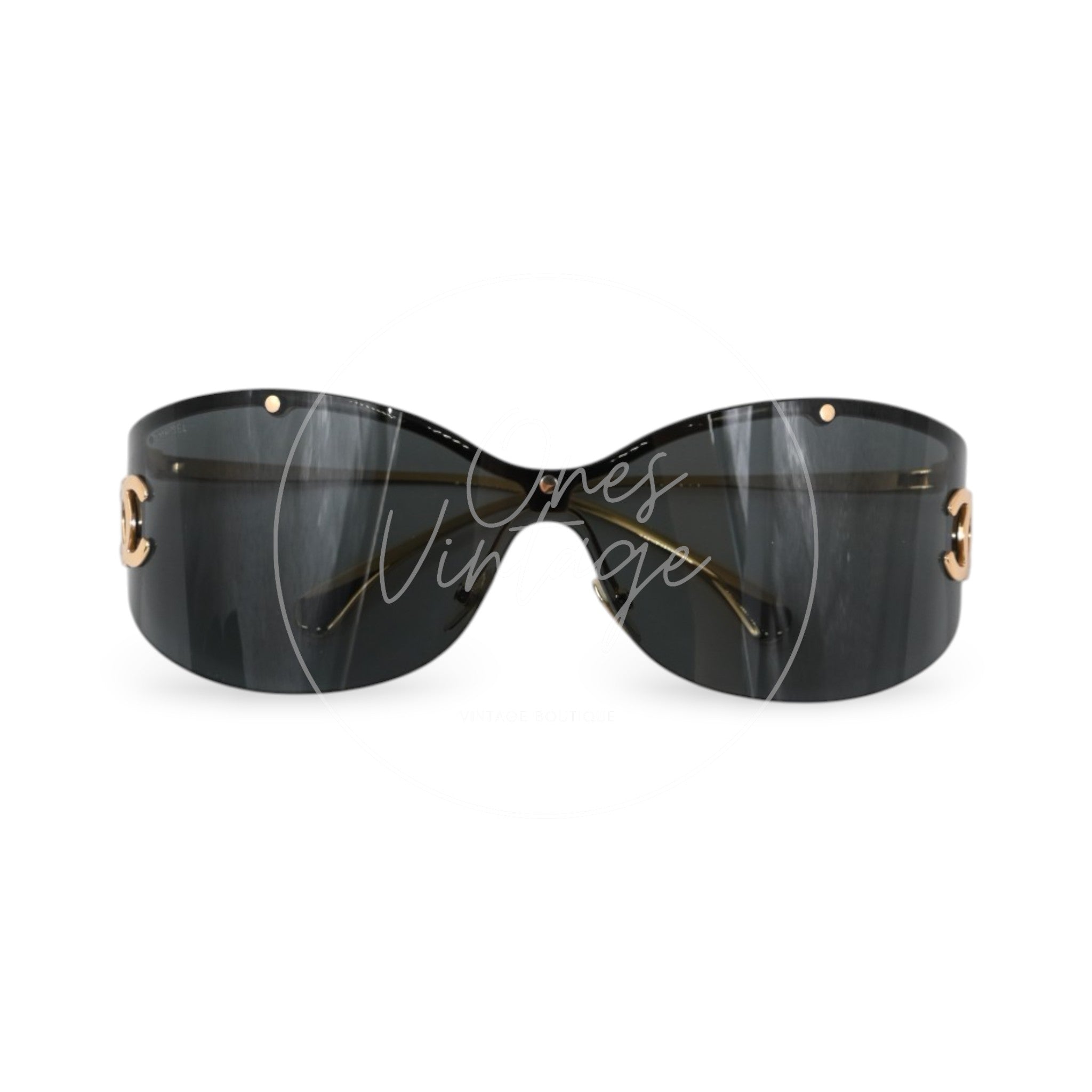 Chanel Black Sunglasses 26M Gold-Tone Metal Frame