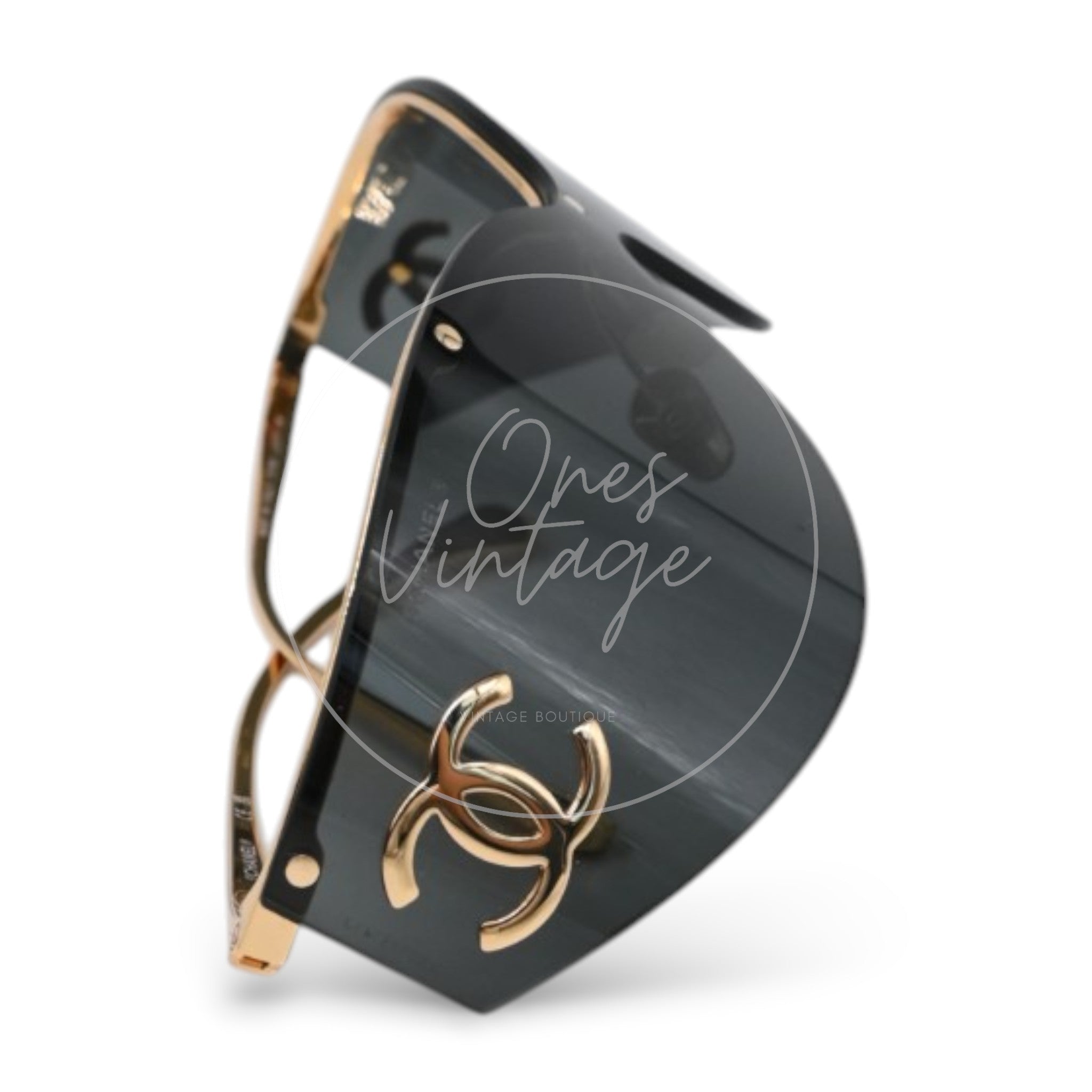 Chanel Black Sunglasses 26M Gold-Tone Metal Frame