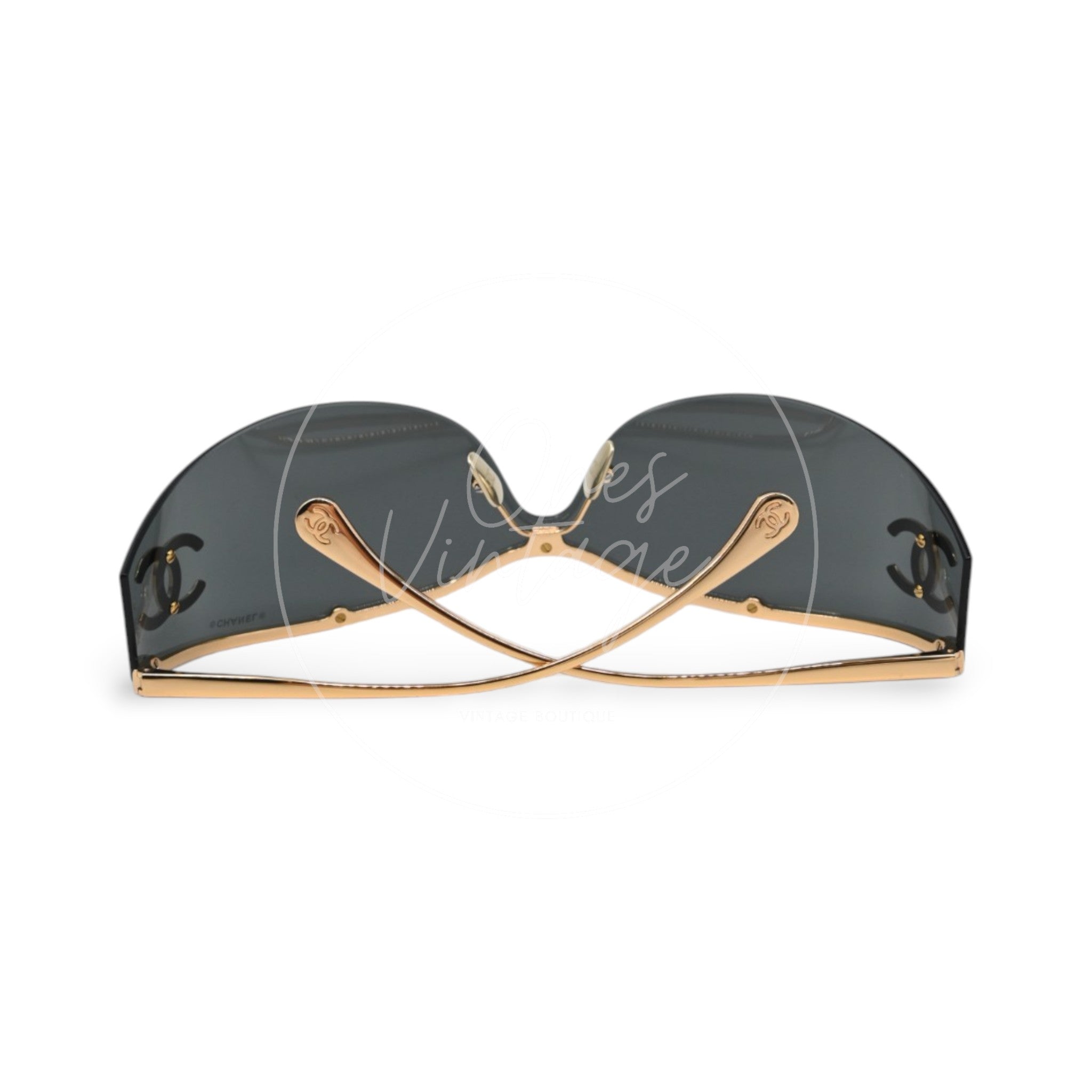 Chanel Black Sunglasses 26M Gold-Tone Metal Frame