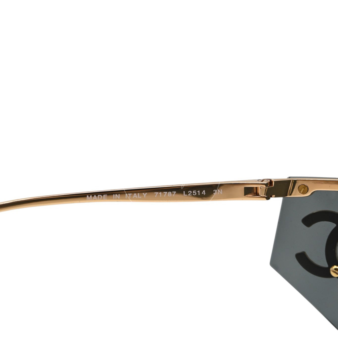 Chanel Black Sunglasses 26M Gold-Tone Metal Frame