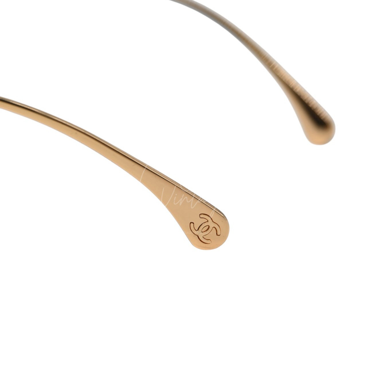 Chanel Black Sunglasses 26M Gold-Tone Metal Frame