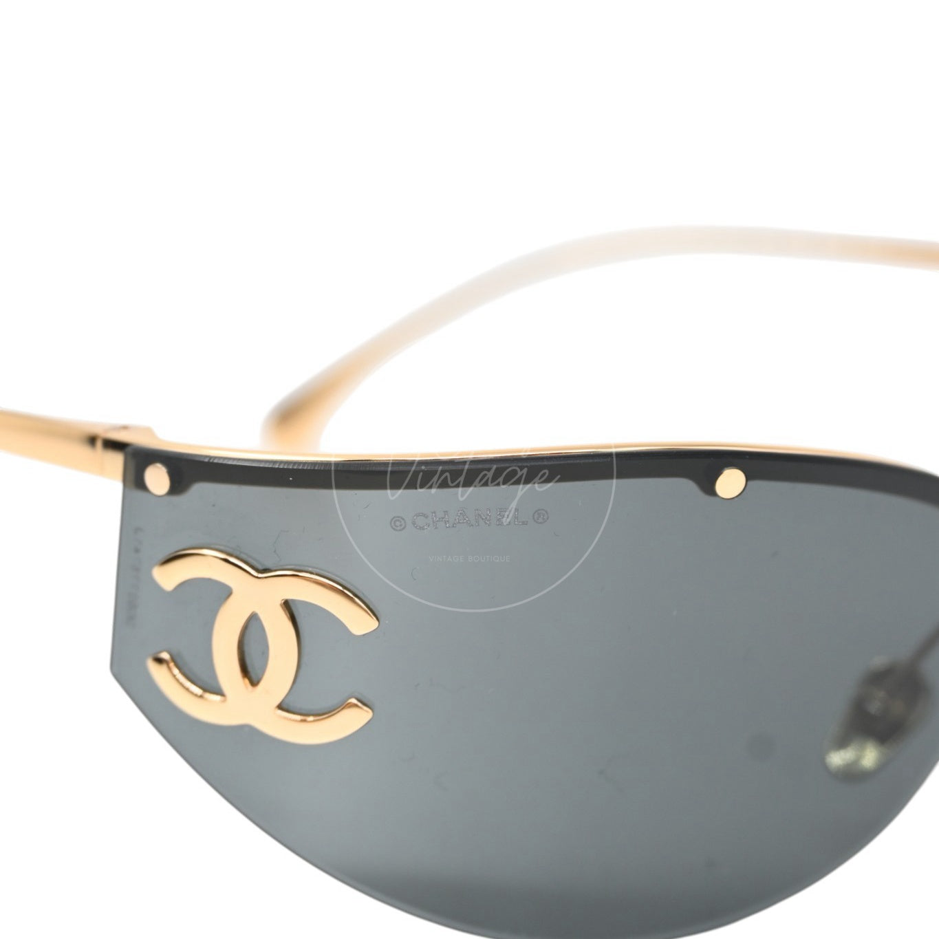Chanel Black Sunglasses 26M Gold-Tone Metal Frame