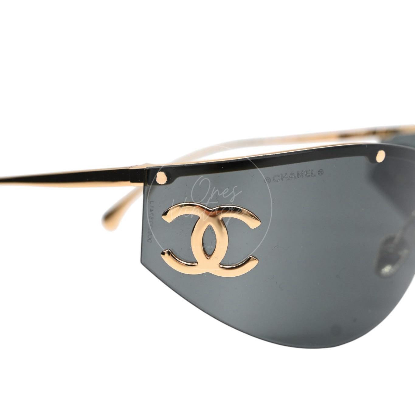 Chanel Black Sunglasses 26M Gold-Tone Metal Frame
