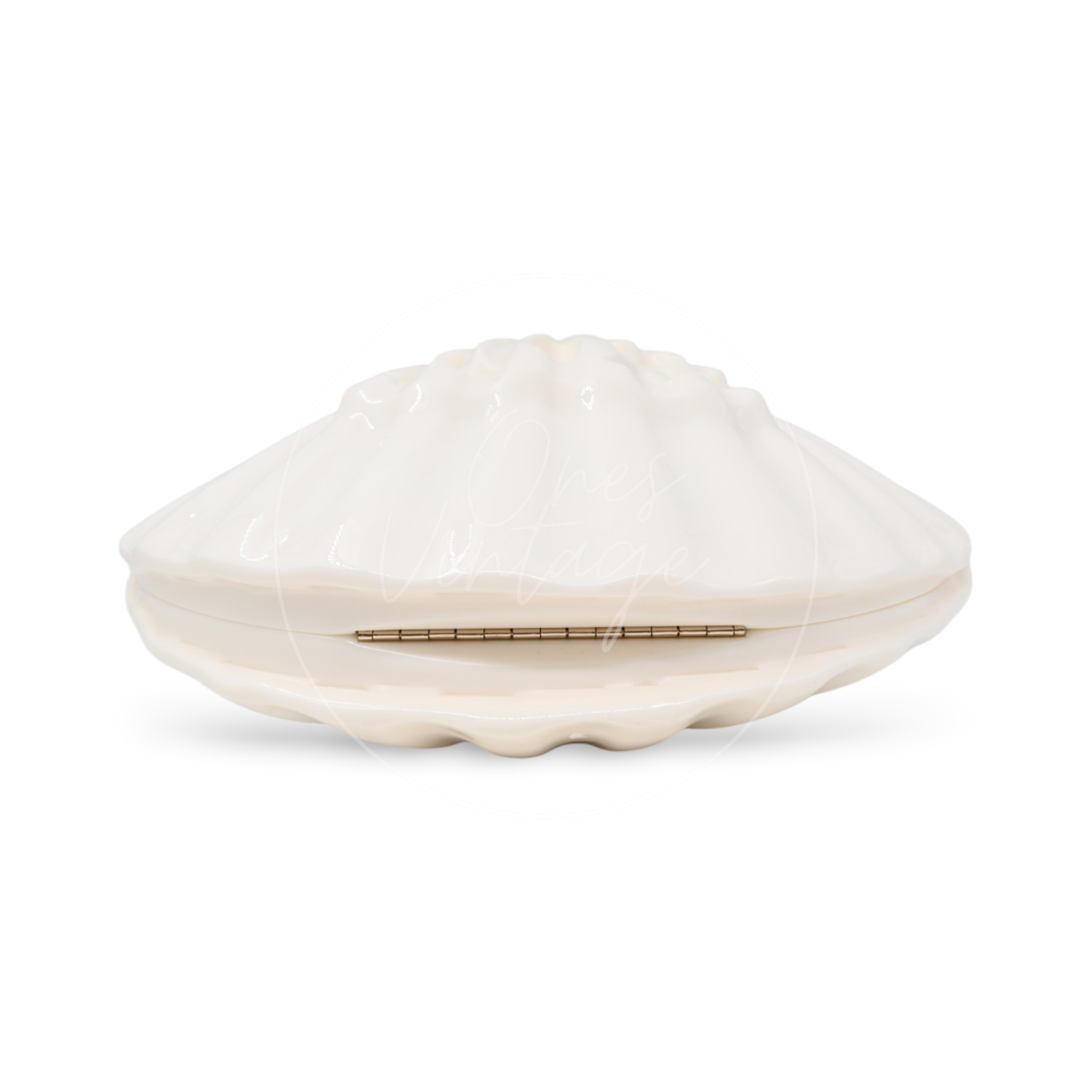 Chanel Plexiglass Evening On The Beach Shell GHW Cream White