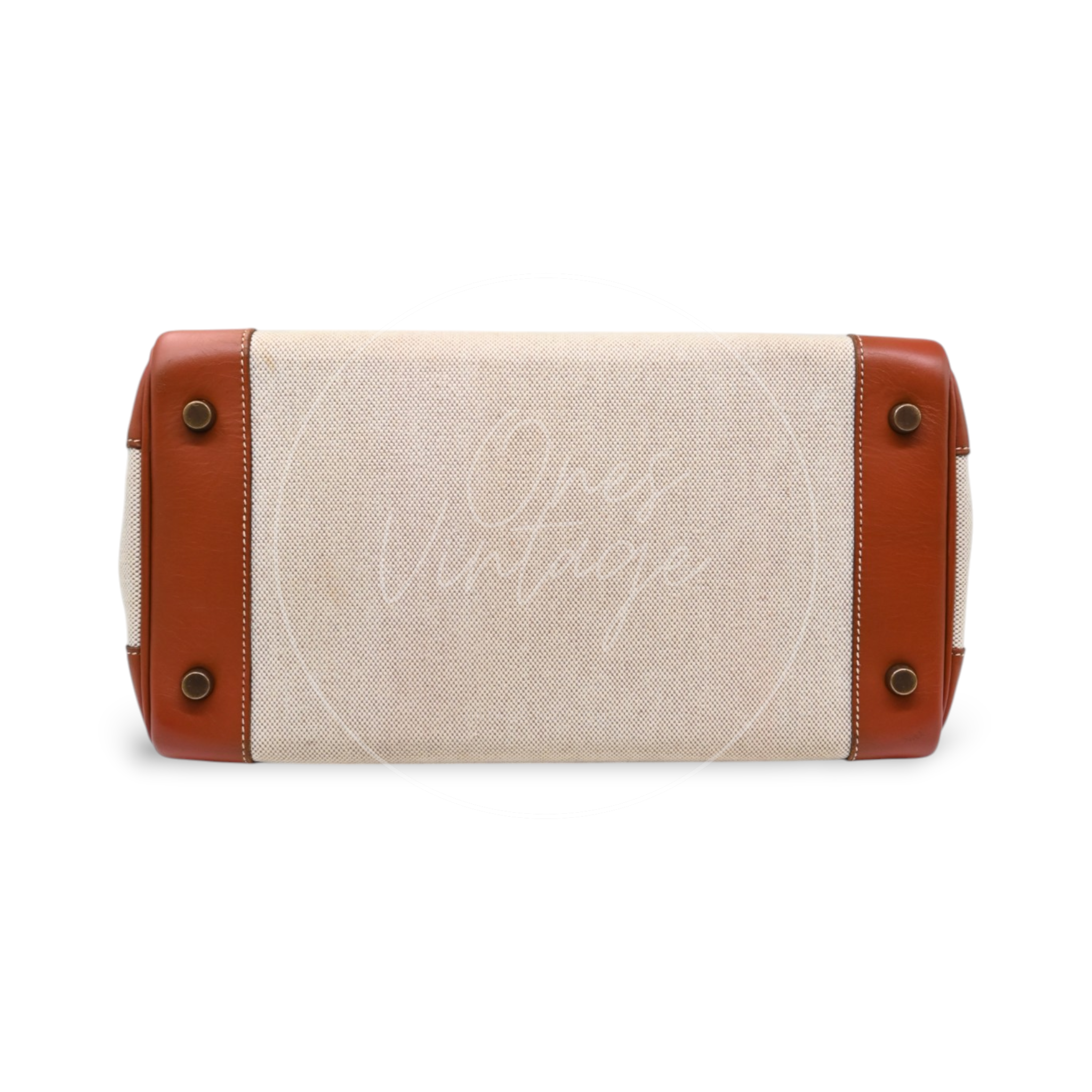 Hermès Haut à Courroies 32 in Fauve Barenia leather and beige toile with gold-tone hardware, Circle X stamp, base view with leather corner panels and protective feet