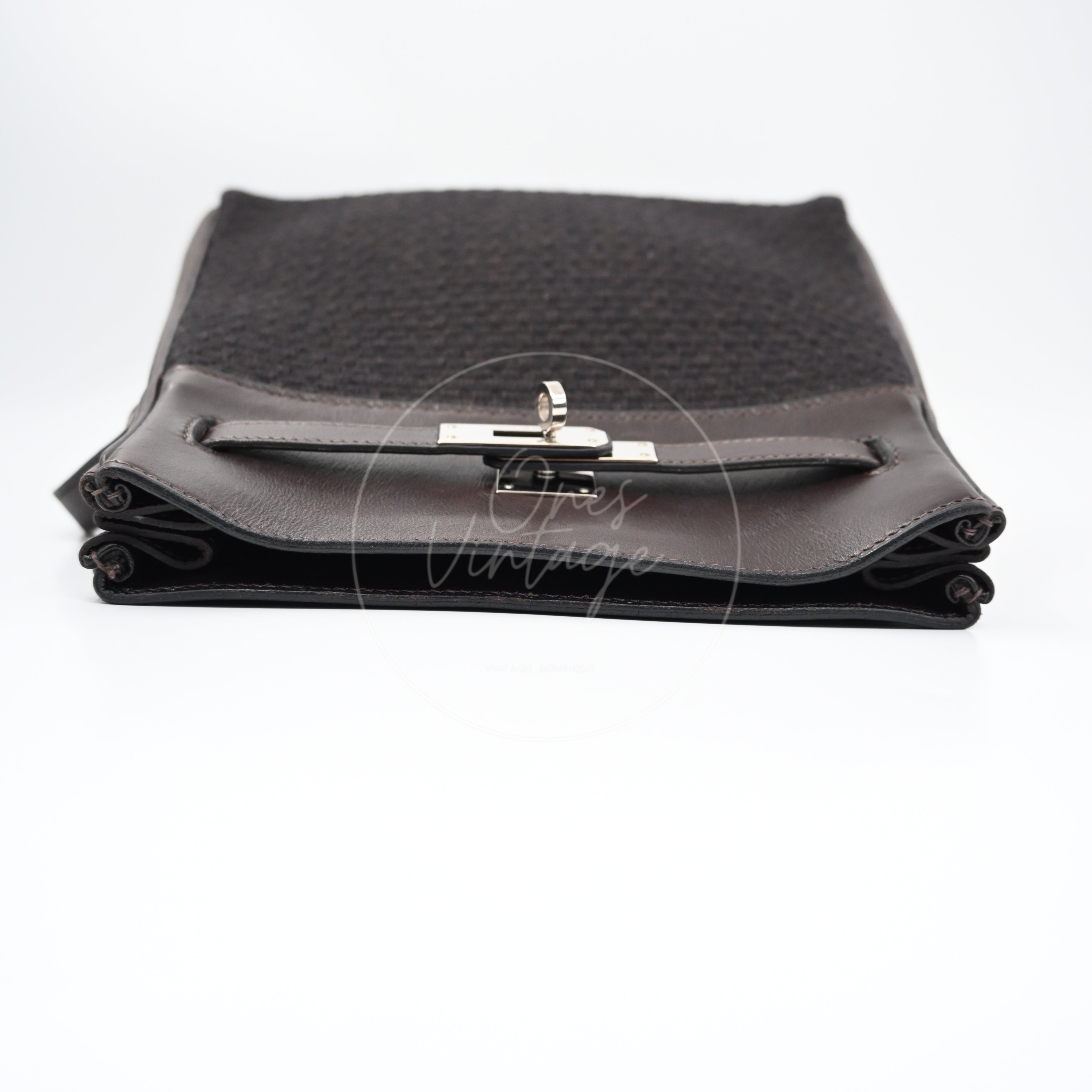 [Pre-Owned] Hermes Kelly Sport 24 Brown Swift and Wool Toresage PHW Stamp Square E