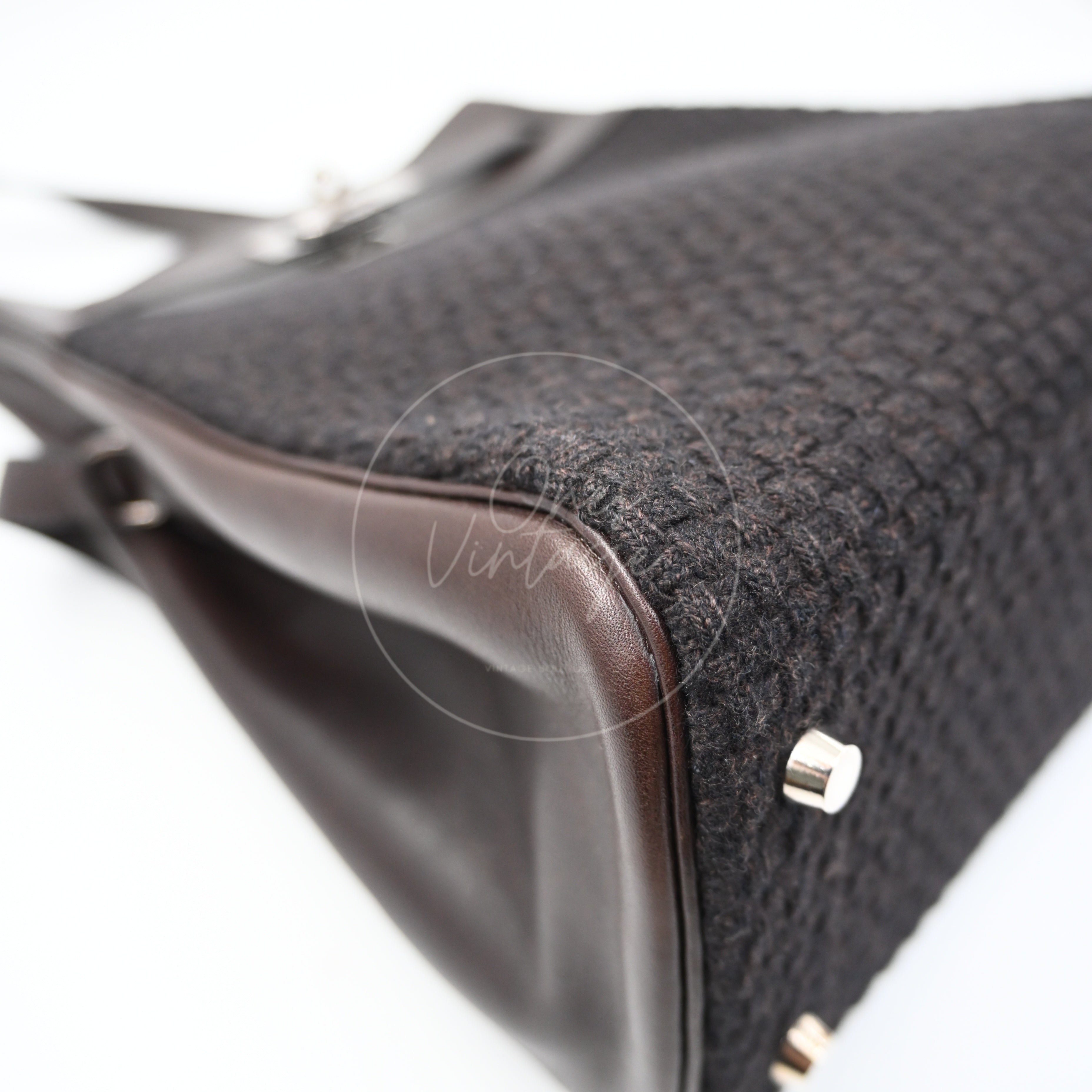 [Pre-Owned] Hermes Kelly Sport 24 Brown Swift and Wool Toresage PHW Stamp Square E