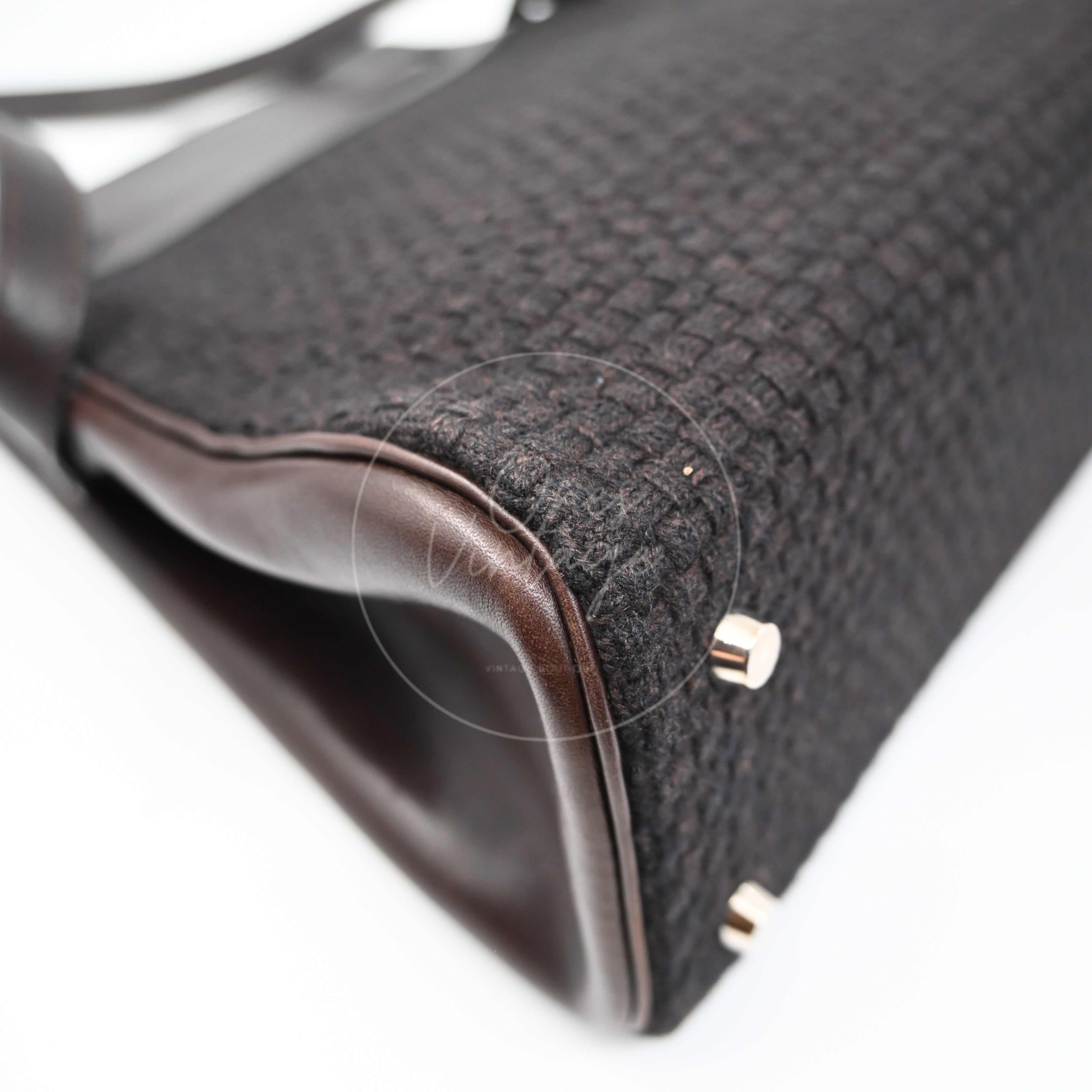 [Pre-Owned] Hermes Kelly Sport 24 Brown Swift and Wool Toresage PHW Stamp Square E