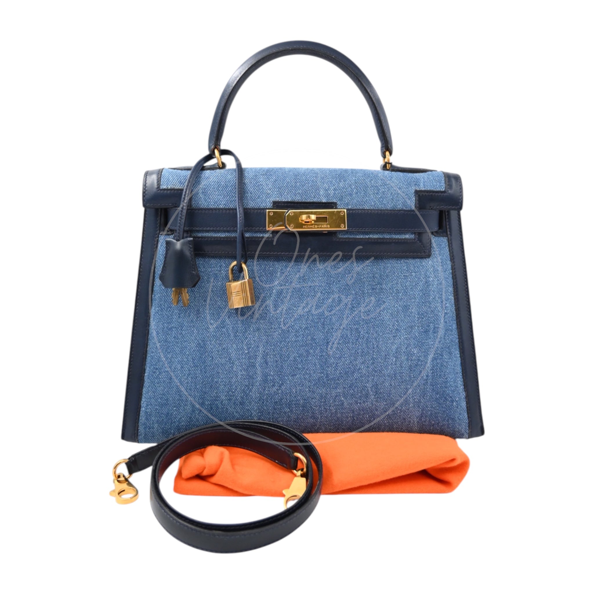 [Pre-owned] Hermes Kelly 28 Navy and Denim Blue GHW Stamp Circle L
