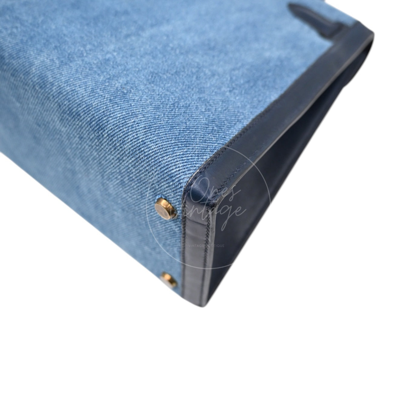 [Pre-owned] Hermes Kelly 28 Navy and Denim Blue GHW Stamp Circle L