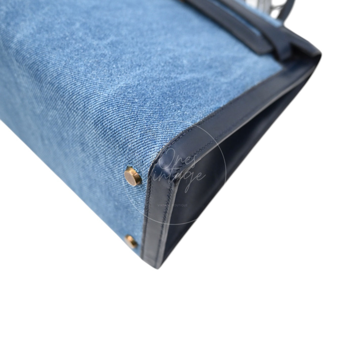 [Pre-owned] Hermes Kelly 28 Navy and Denim Blue GHW Stamp Circle L