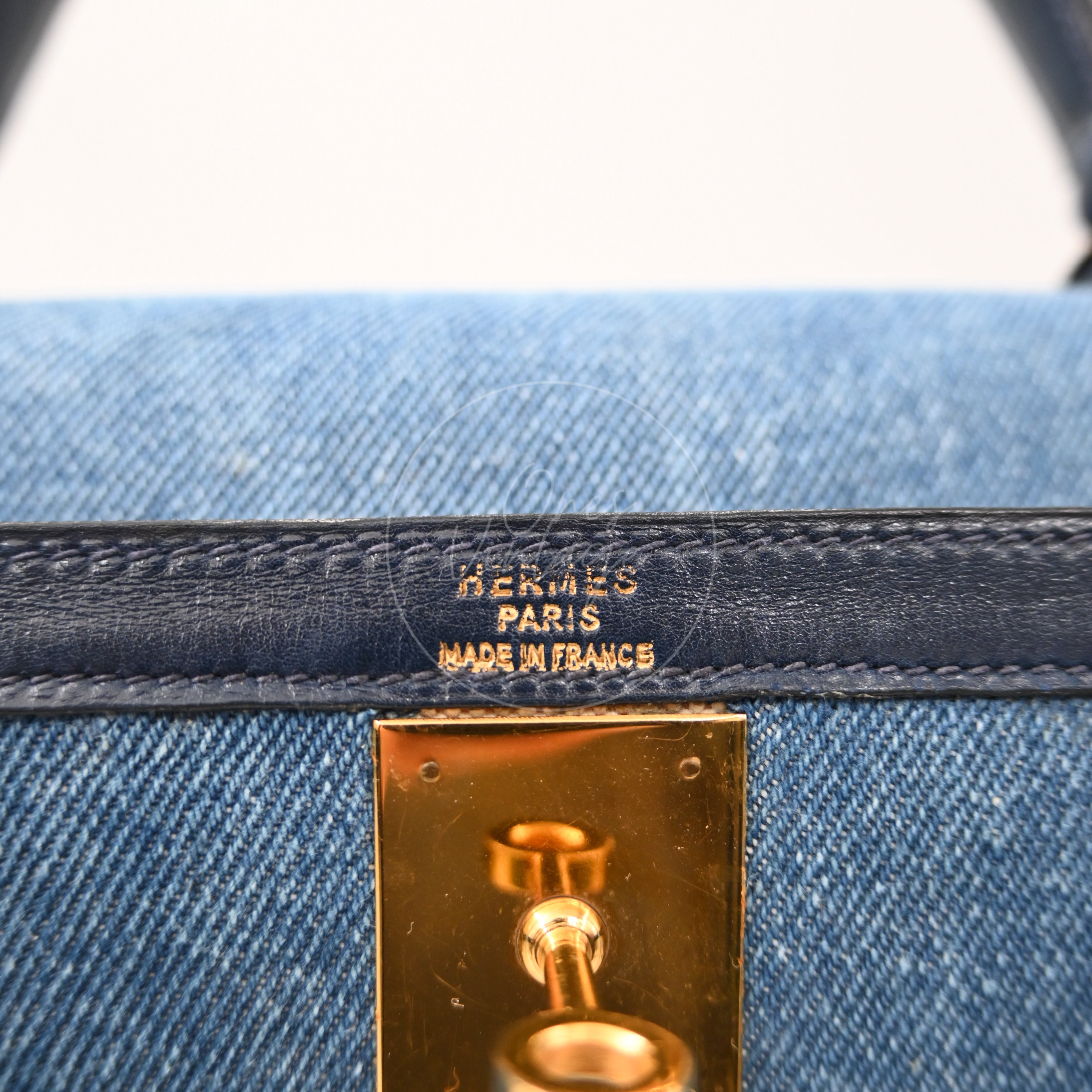 [Pre-owned] Hermes Kelly 28 Navy and Denim Blue GHW Stamp Circle L