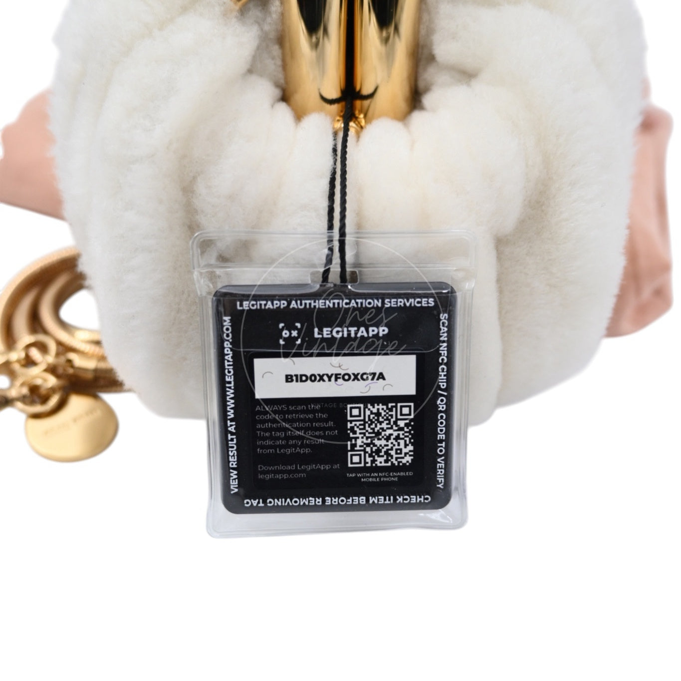 [Pre-owned] Miu Miu Belle White Shearling Bag