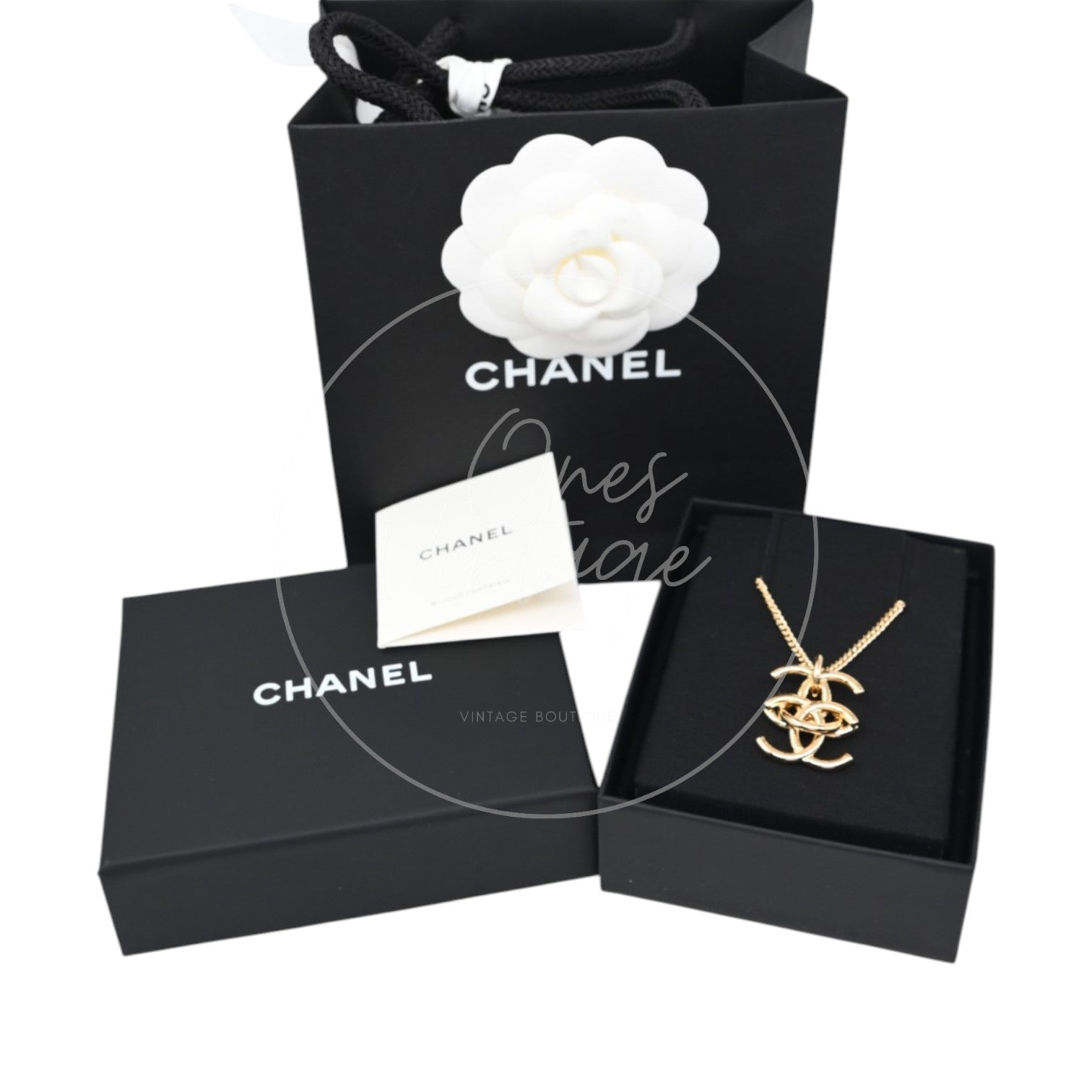 Chanel Interlocking CC Pendant Necklace GHW Gold 26A