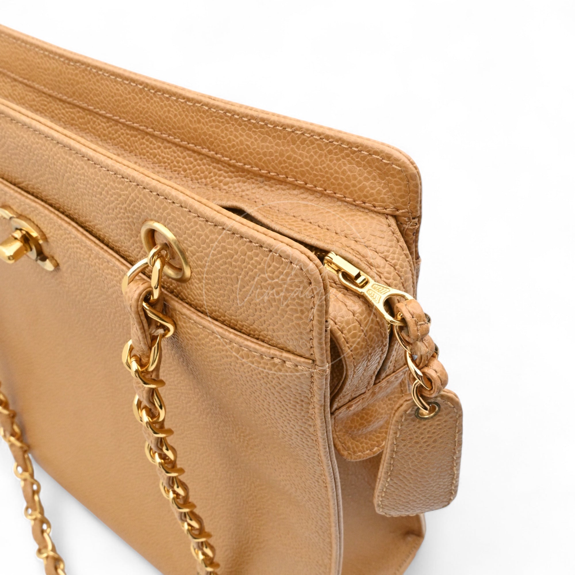 [Pre-owned] Chanel Beige Caviar Tote Bag