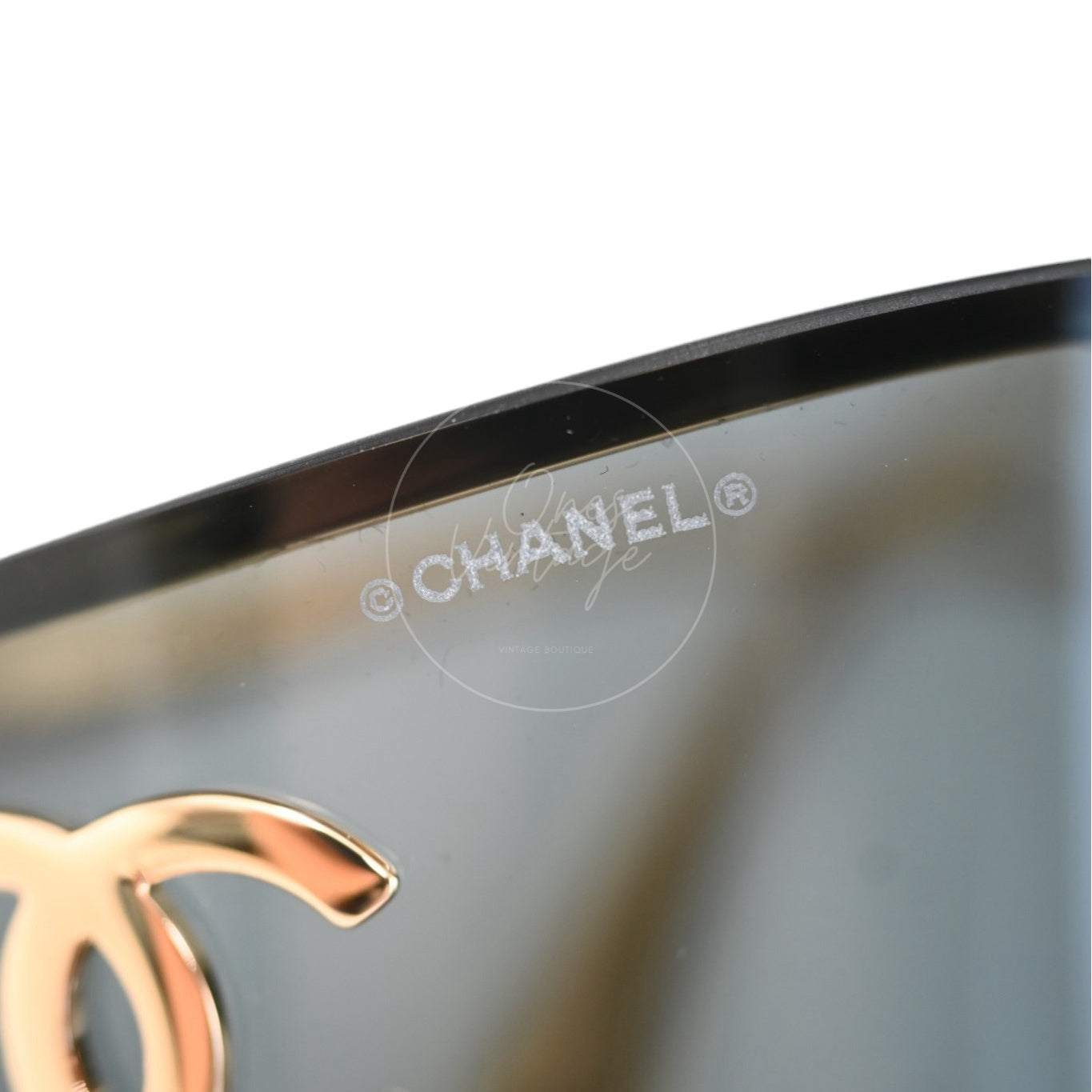 Chanel Sunglasses Gold-Tone Metal Frame Black Gold 26M