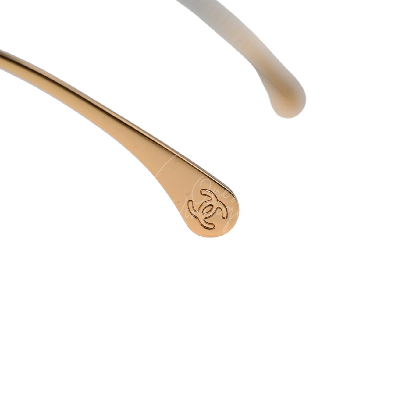 Chanel Sunglasses Gold-Tone Metal Frame Black Gold 26M