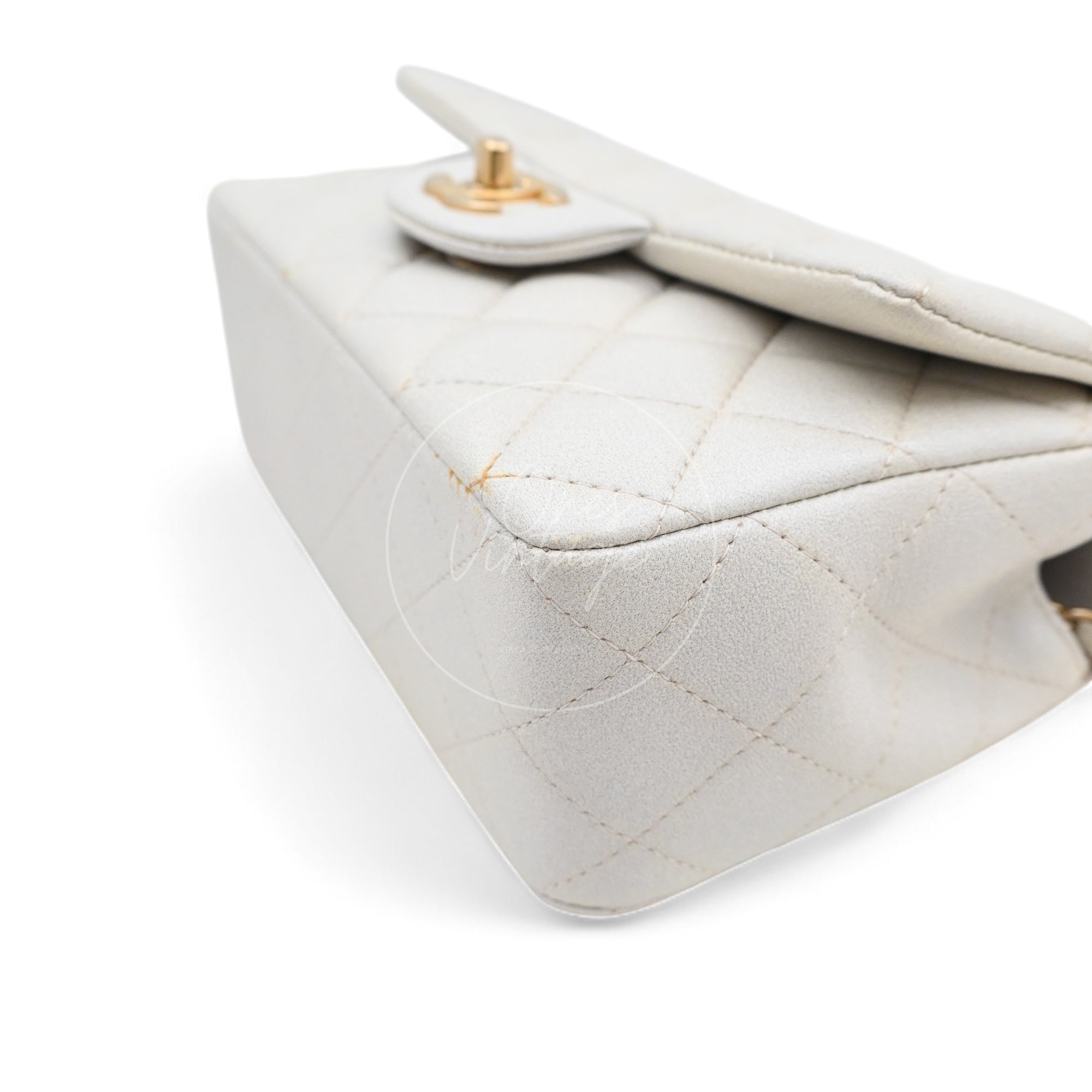 [Pre-owned] Chanel Rectangualr Mini with Handle White