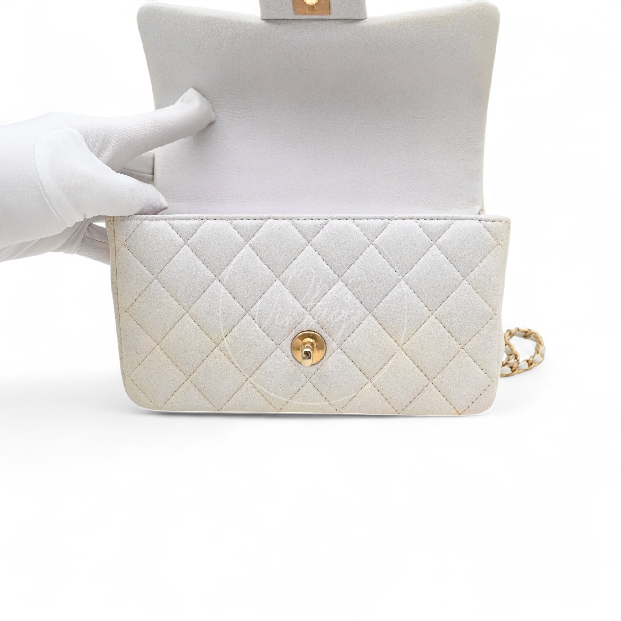 [Pre-owned] Chanel Rectangualr Mini with Handle White