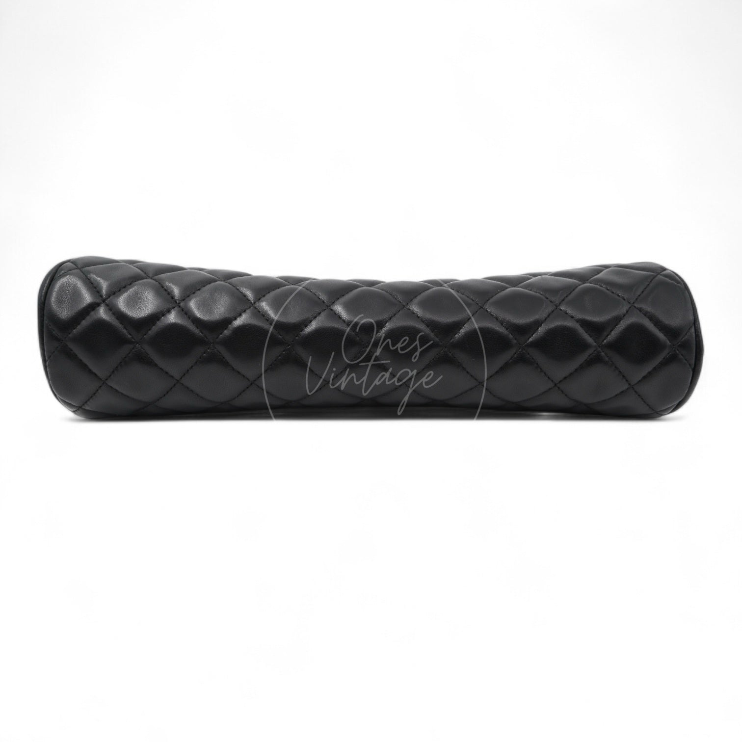 [Pre-owned] Chanel Quilted Timeless Kisslock Clutch Black Lambskin Bag