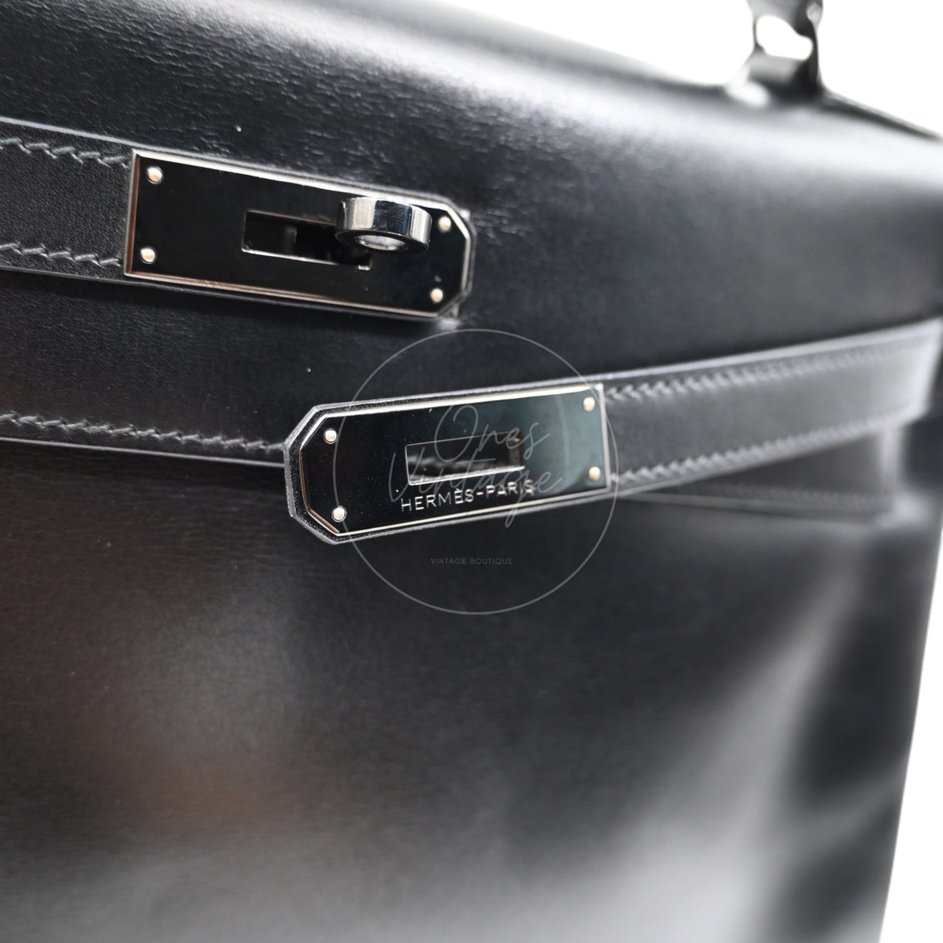 [Pre-Owned] Hermès Kelly 32  "So Black" Box Calf Leather Square N