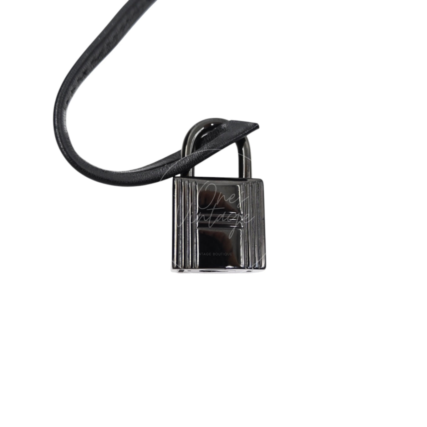 [Pre-Owned] Hermès Kelly 32  "So Black" Box Calf Leather Square N