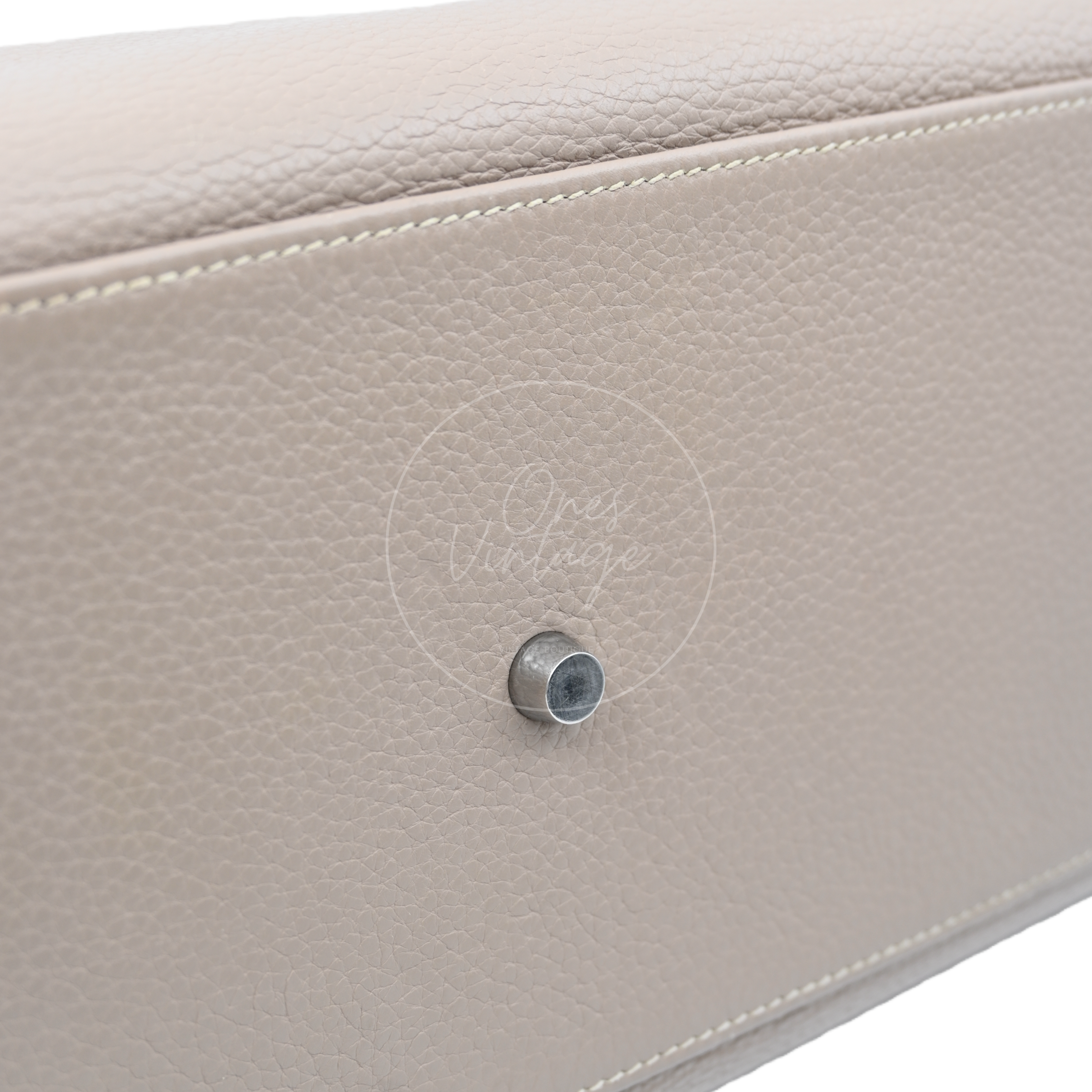 [Pre-owned] Hermes Kelly Shoulder 42 PHW Gris Tourterelle Taurillon Clemence Stamp Square M